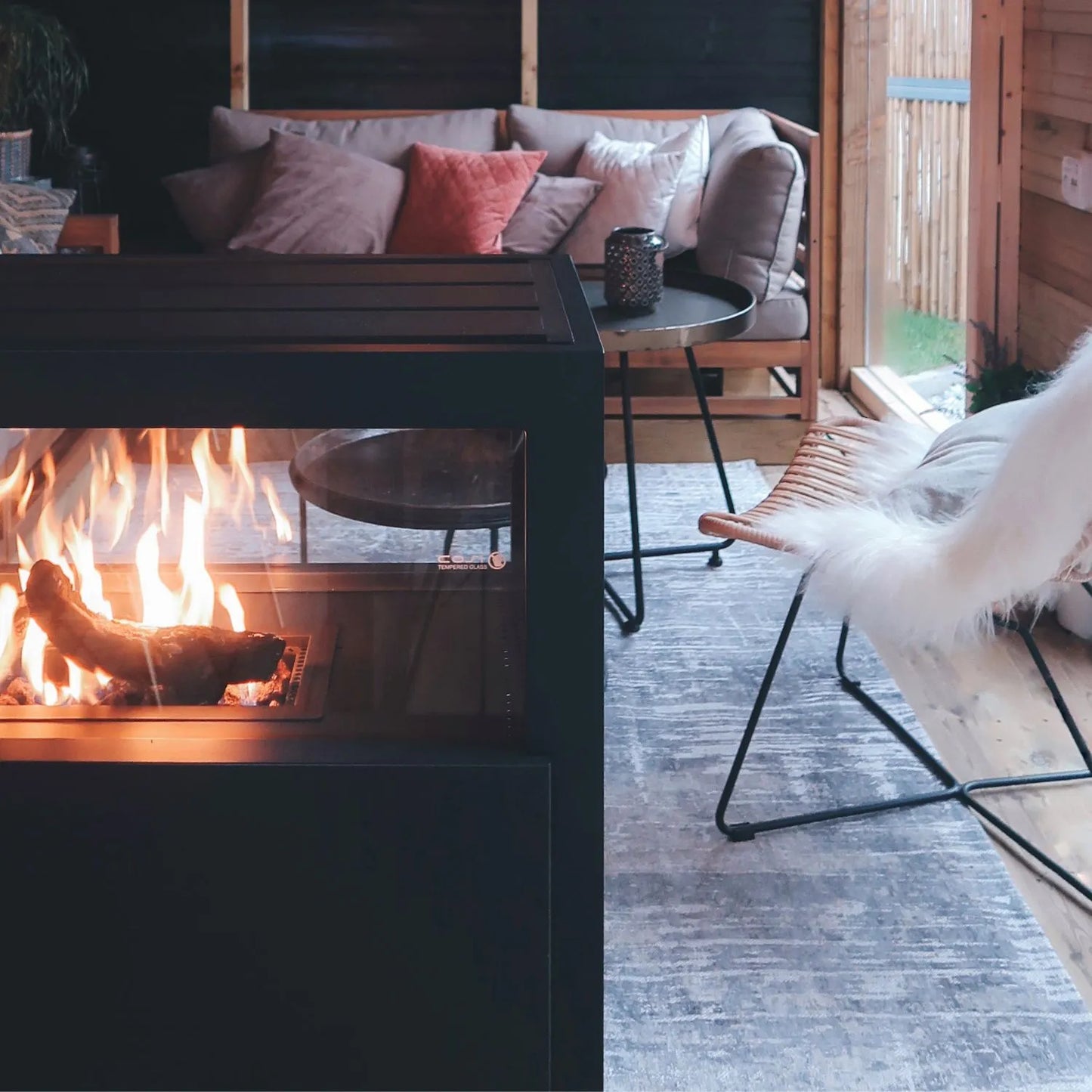 Cosivista 160 Black Freestanding Outdoor Gas Fire Pit Table with Glass Sides – Modern Aluminium Garden Fireplace 90x160x45cm - Click Style