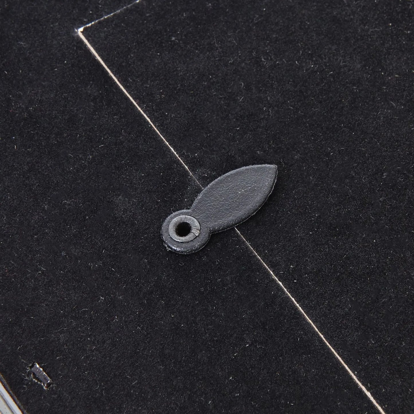 Grey Woven Wooden Photo Frame with Rustic Grey-Washed Textured Finish – for 4x6 Inch Prints 24x19cm - Click Style