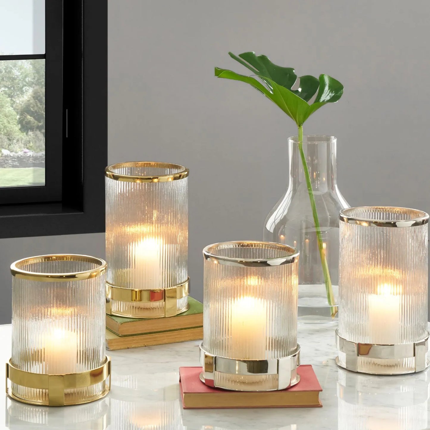 Silver Hurricane Candle Holder with Ribbed Glass & Polished Stainless Steel Base & Rim – Decorative Lantern 21x17x17cm - Click Style