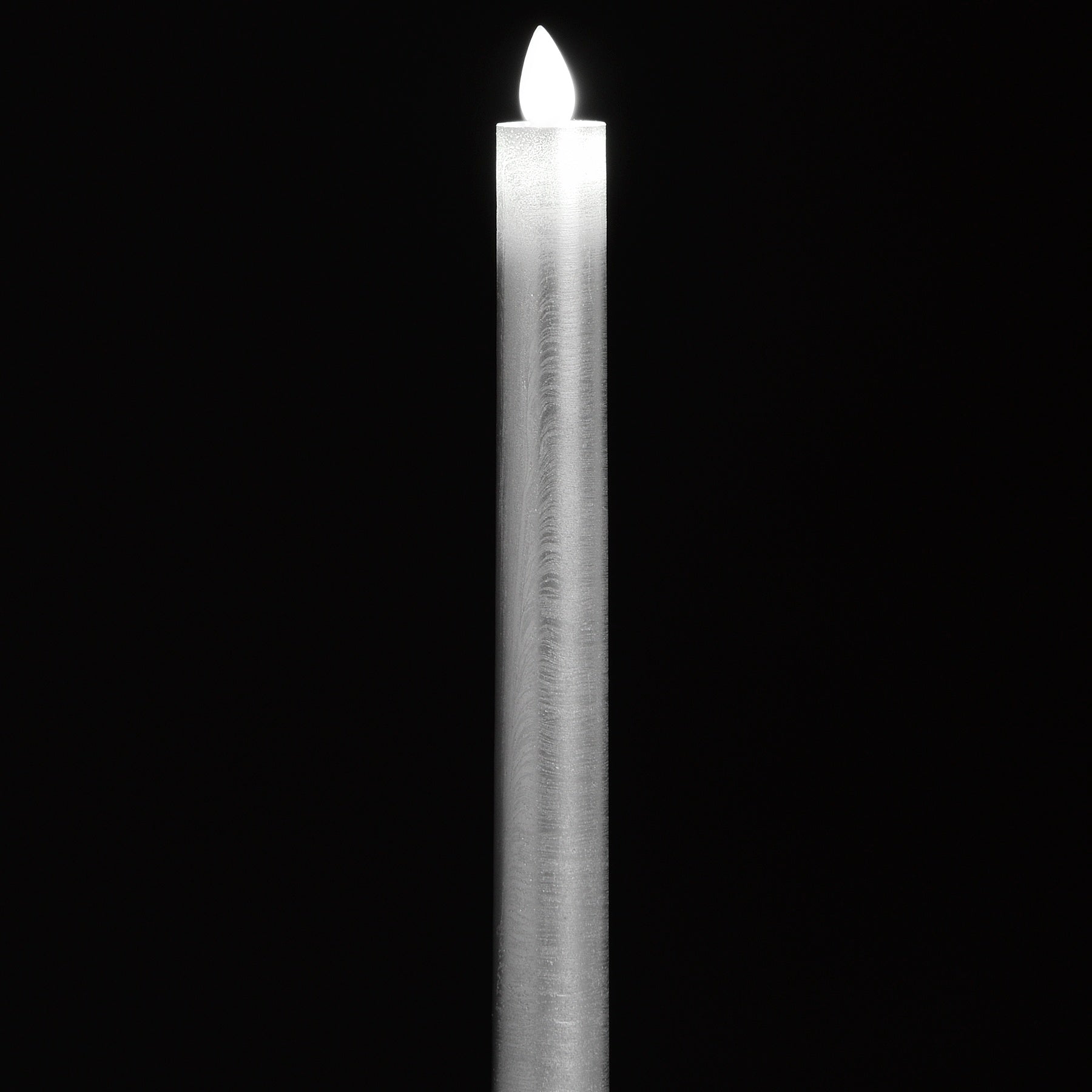 Set of 2 Silver LED Taper Candles with Flickering Flame 25x2cm – Click Style