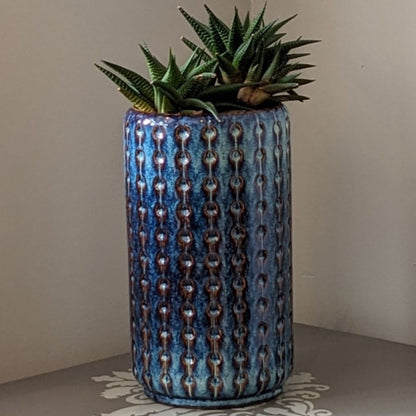 Blue planter pot made of cermaic named IndigoBloom