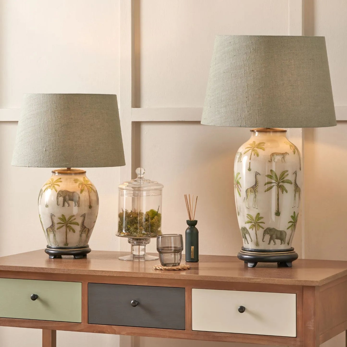 Jenny Worrall Safari Glass Table Lamp Base – Handcrafted African Elephants, Giraffes & Leopards Design in Cream Champagne & Gold with Antique Brass Feet Bulbous Shape 35x20x20cm | Click Style