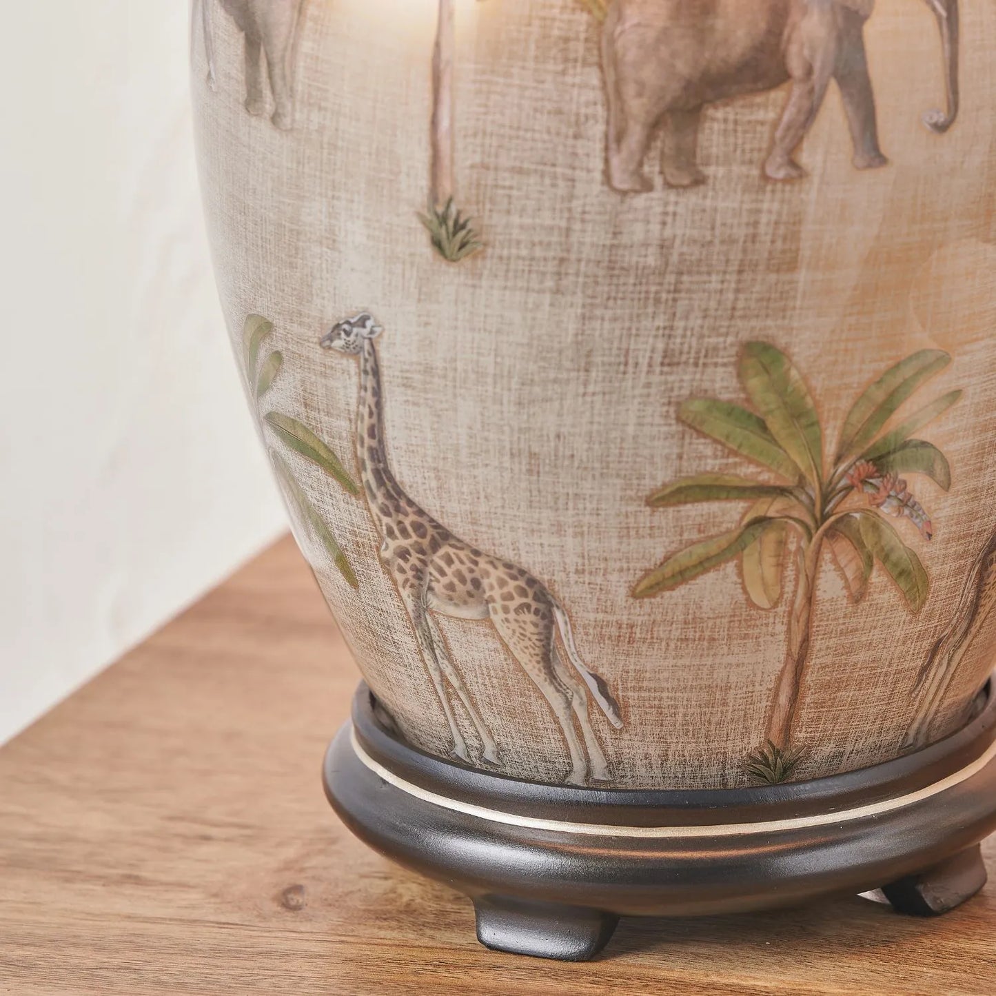 Jenny Worrall African Safari Cream Champagne and Gold Glass Table Lamp with Elephants Giraffes and Leopards 35cm Natural Linen Tapered Shade and Antique Brass Feet – Handcrafted Bulbous Statement Lighting 52x35x35cm | Click Style