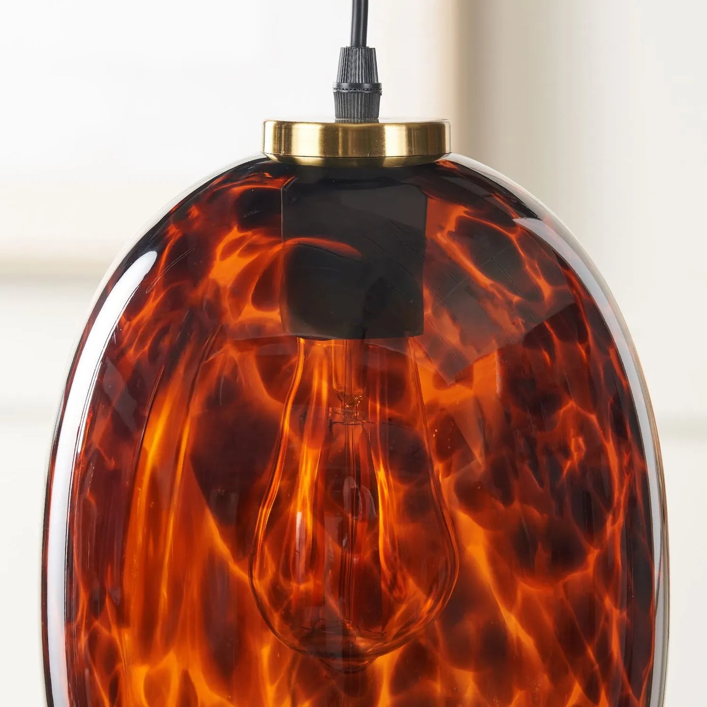 Amber & Brown Tortoiseshell Glass Pendant Light with Brushed Gold Fitting – Adjustable & Dimmable Oval Ceiling Pendant 111x20x20cm | Click Style