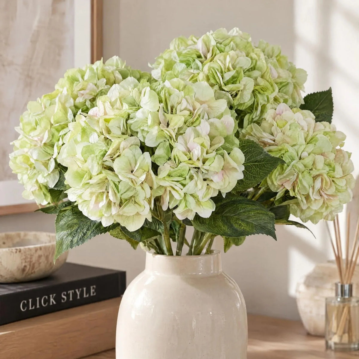 Artificial Pale Green Multi-Bloom Hydrangea Bouquet Stem with Realistic Foliage – Large Lifelike Faux Light Lime Green Hydrangea 58cm – Multi-Bloom Petal & Foliage Detail | Click Style