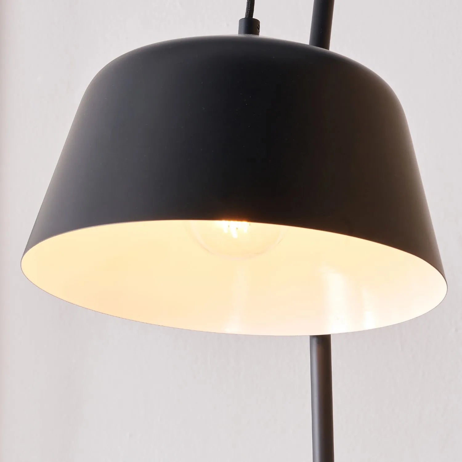 Black Retro Task Floor Lamp with Adjustable Metal Dome Shade – Modern Reading Light 172x30x38cm | Standard Lamp | Click Style