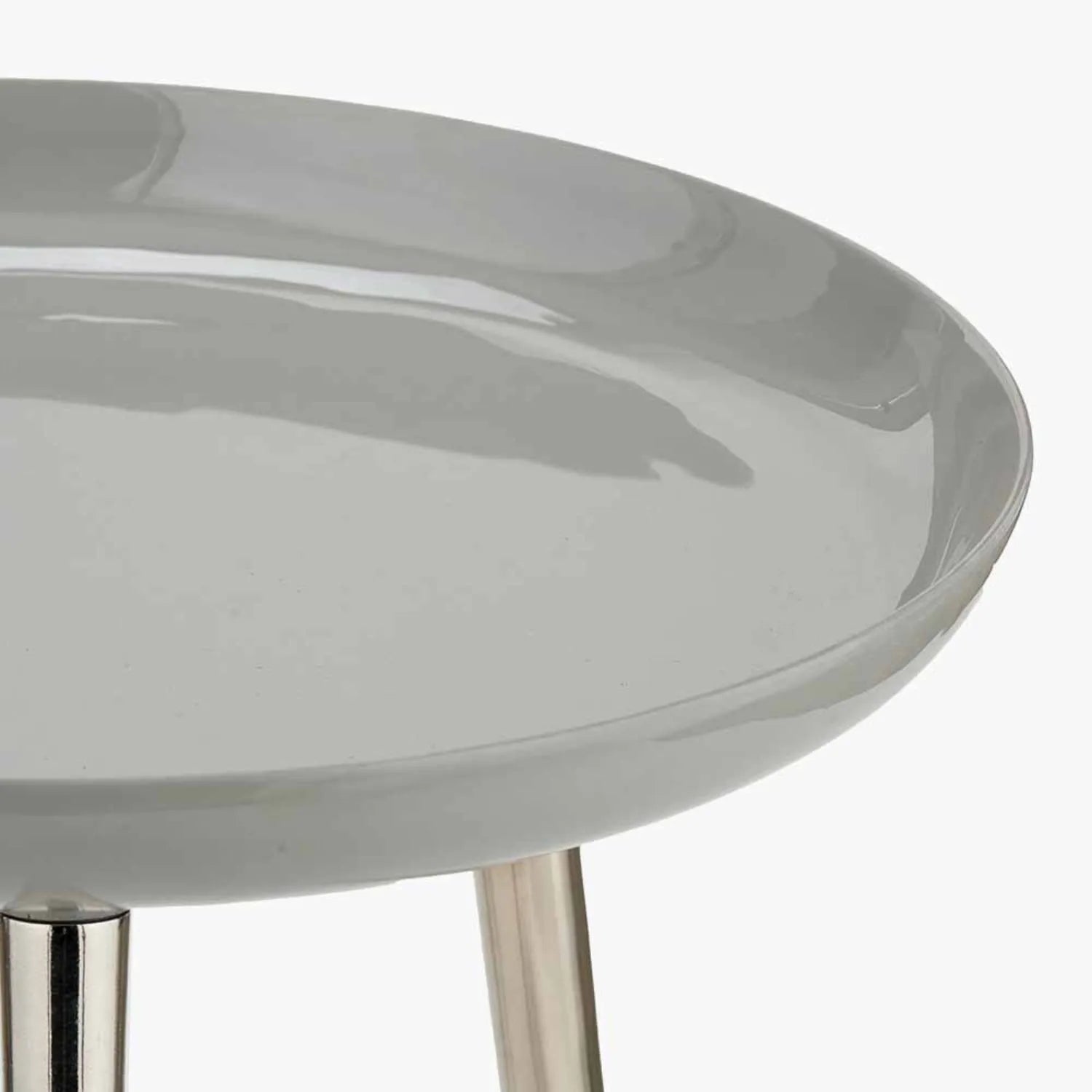 Grey Round Tripod Enamel Side Table with Silver Metal Legs – Modern Accent Table 58x44x44cm - Click Style