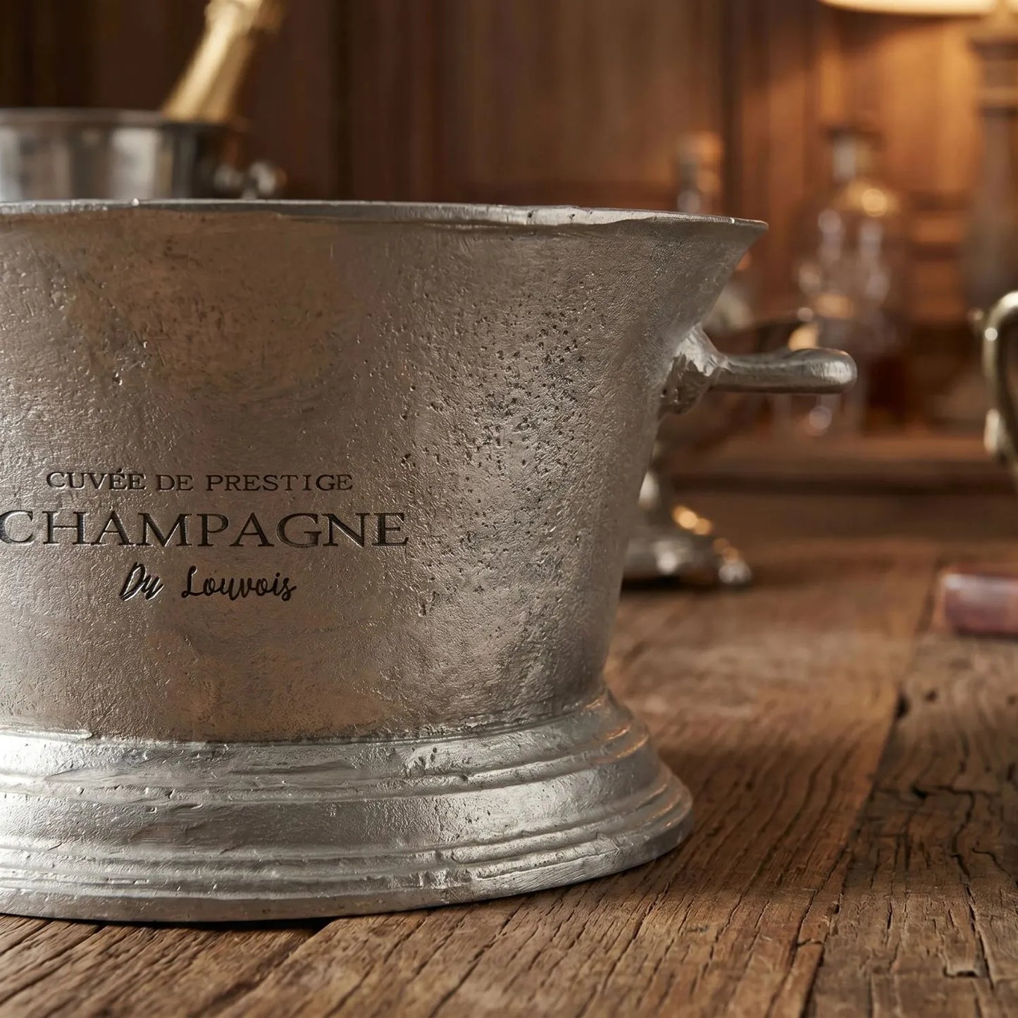 Large Antique Pewter Silver Champagne Cooler with Side Handles – Matt Metal Champagne & Wine Cooler Bucket for Ice, Prosecco, Beer & Party Drinks, Vintage Oval Drinks Tub Centrepiece for Dining Table, Home Bar, Dining Room, Kitchen or Drinks Trolley 23x48x35cm | Click Style