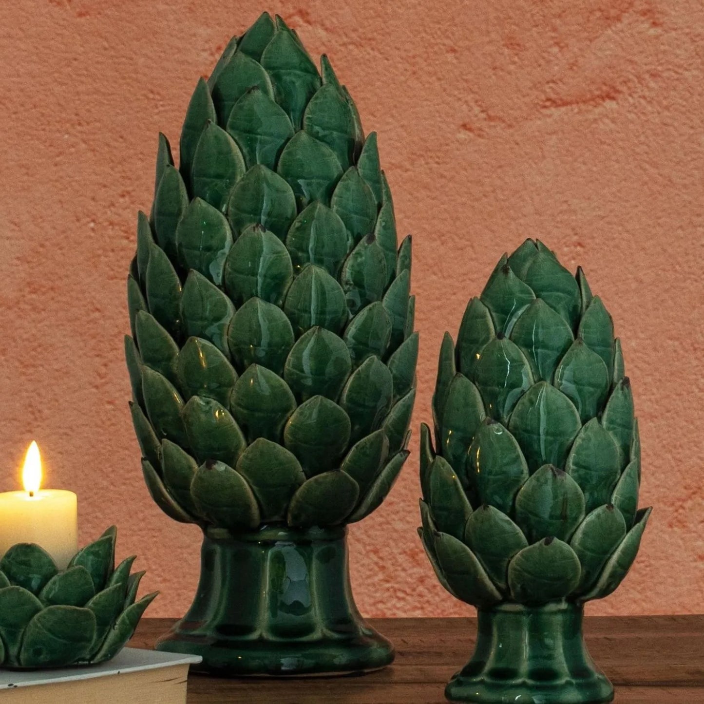 Large Green Ceramic Artichoke Ornament on Pedestal Stand with Distressed Glaze – Decorative Centrepiece for Home Decor 35x16cm - Click Style