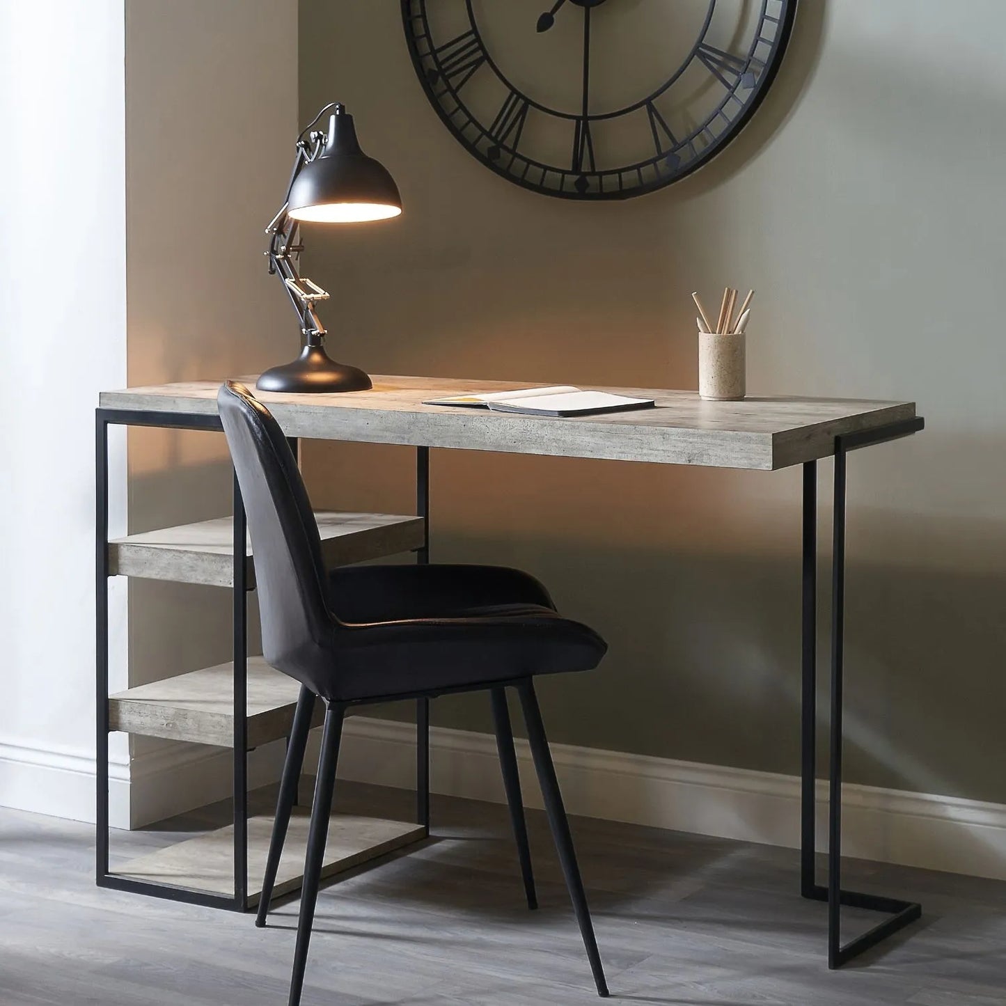 Light Grey Concrete Effect Desk with 3 Side Storage Shelves & Black Metal Frame – Industrial Home Office Computer Desk with Open Shelving Storage, Concrete Effect Wood Veneer Top, Slim Metal Legs and Contemporary Space Saving Workstation Design 79.5x120x50cm | Click Style