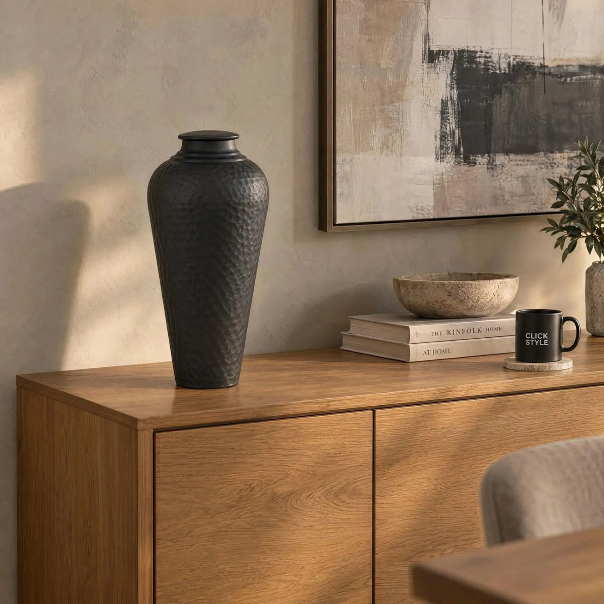 Matt Black Hammered Metal Floor Standing Vase with Removable Lid – Tapered Decorative Vase 41x20x20cm – Oak Sideboard Furniture Display | Click Style
