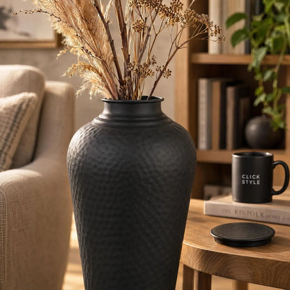 Matt Black Hammered Metal Floor Standing Vase with Removable Lid – Tapered Decorative Vase 41x20x20cm – Hammered Texture Close-Up with Dried Grasses | Click Style