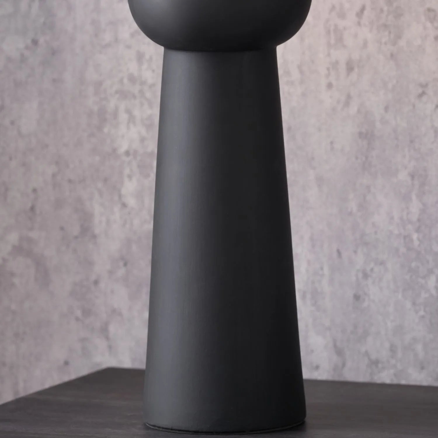 Matt Black Totem Sculptural Ceramic Table Lamp with Tall Natural Cotton Flecked Drum Shade – Contemporary Statement Table Light 66x24x24cm | Click Style