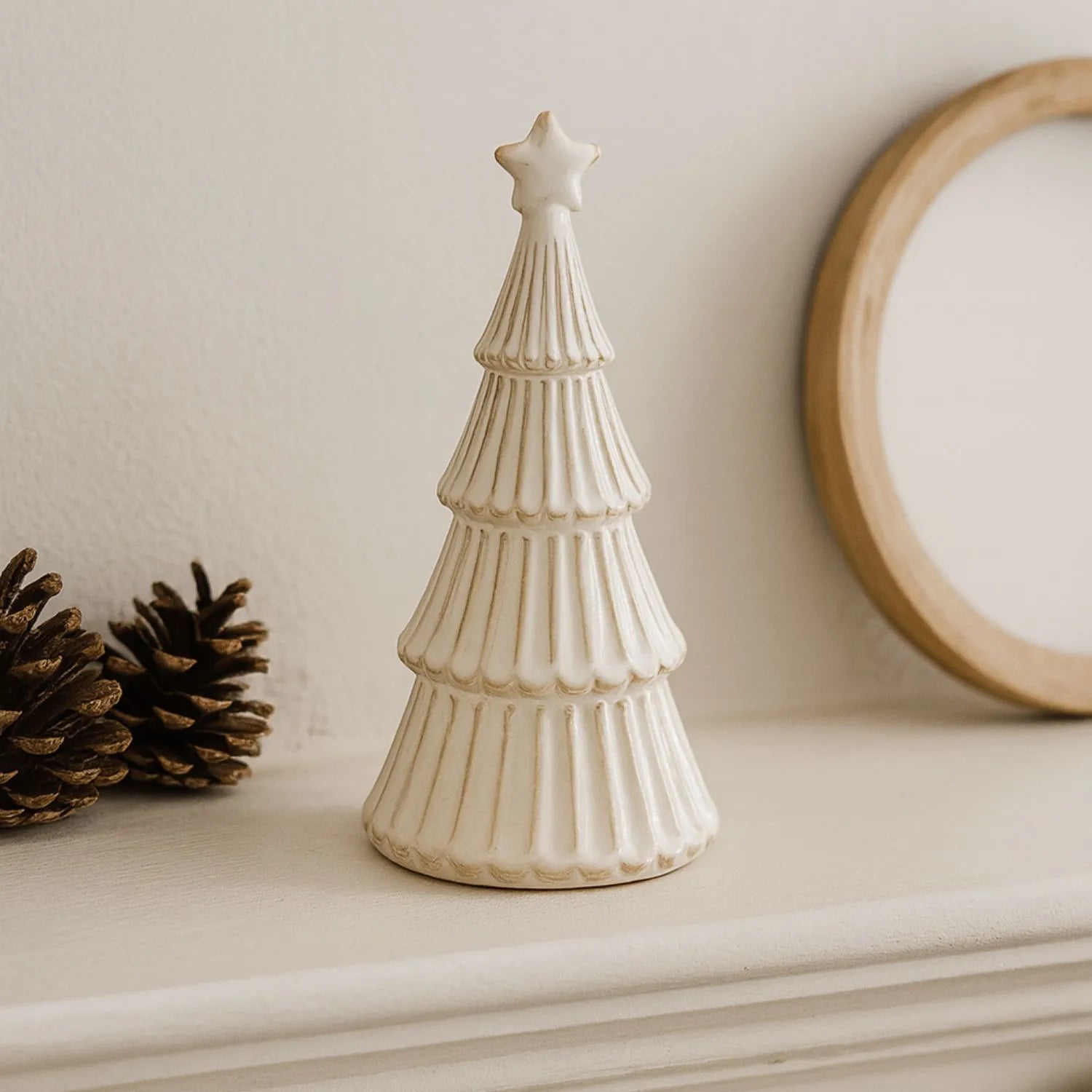 Medium White Snowy Ceramic Layered Christmas Tree Ornament with Star Topper – Festive Decorative Ornament 22x9x9cm | Click Style