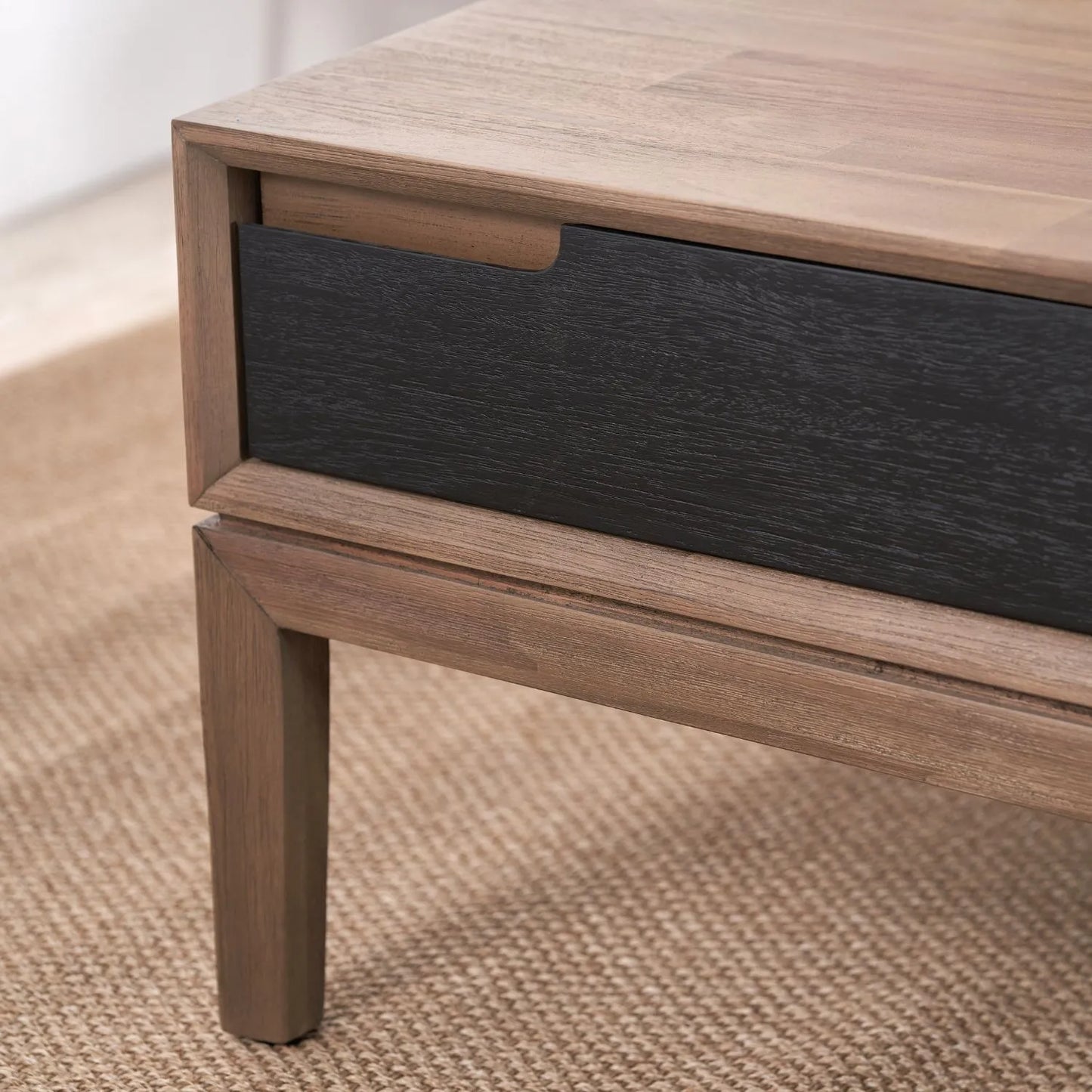 Modern Scandi Black & Natural Acacia Wood Coffee Table with Cut-Out Handle Drawer & Open Shelf – Contemporary Low Wooden Living Room Coffee Table 41x120x60cm | Click Style