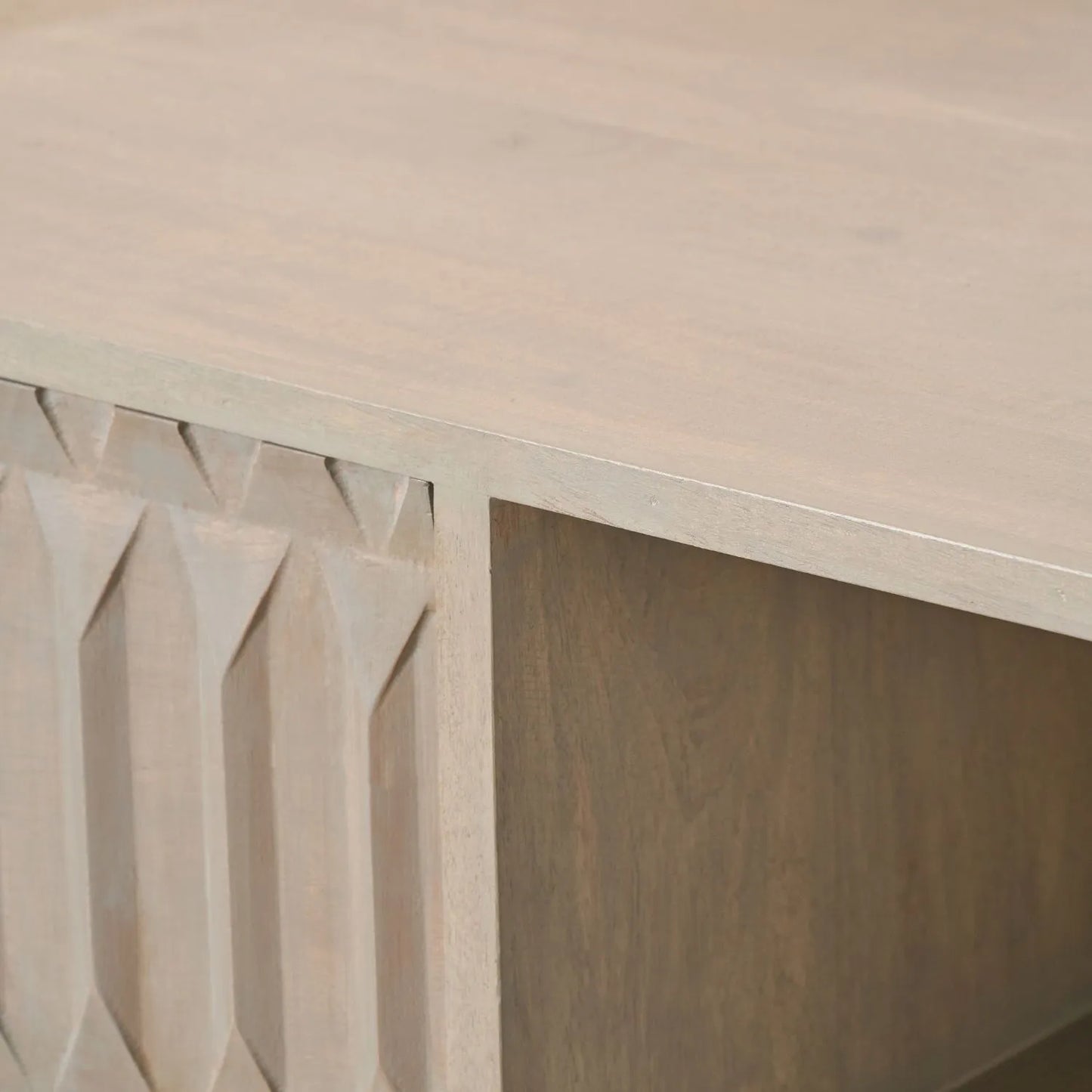 Modern Scandi Light Grey Wash Mango Wood Console Table with Handleless Carved Geometric Drawer Front and Open Shelf Storage – Scandinavian Hallway Console Table for Living Room or Entryway 80x120x35cm | Click Style