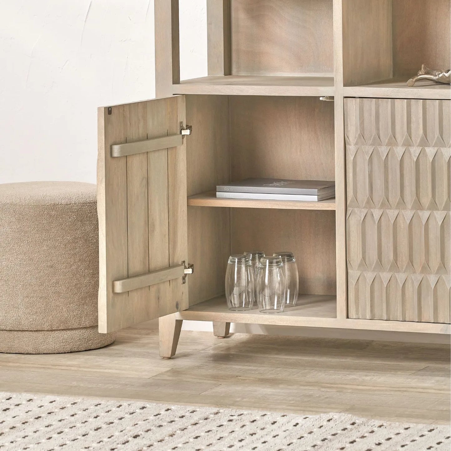 Modern Scandi Light Grey Wash Mango Wood Shelving & Storage Unit – Handleless 2 Door Carved Textured Niche Display Cabinet with Open Shelves, Scandinavian Mango Wood Storage Furniture for Living Rooms, Dining Rooms & Hallways 166x105x40cm | Click Style