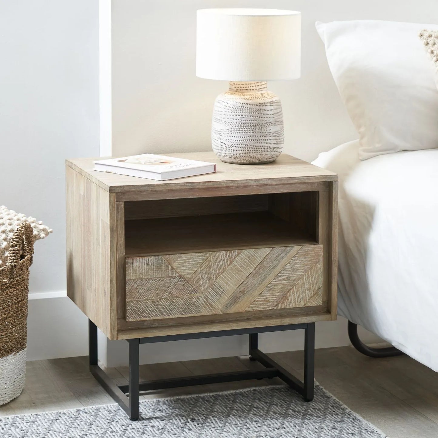 Modern Scandi Sand-Wash Acacia Wood Side Table With Black Metal Legs – Textured Wooden Bedside Nightstand With 1 Drawer & Shelf 55x55x45cm | Click Style