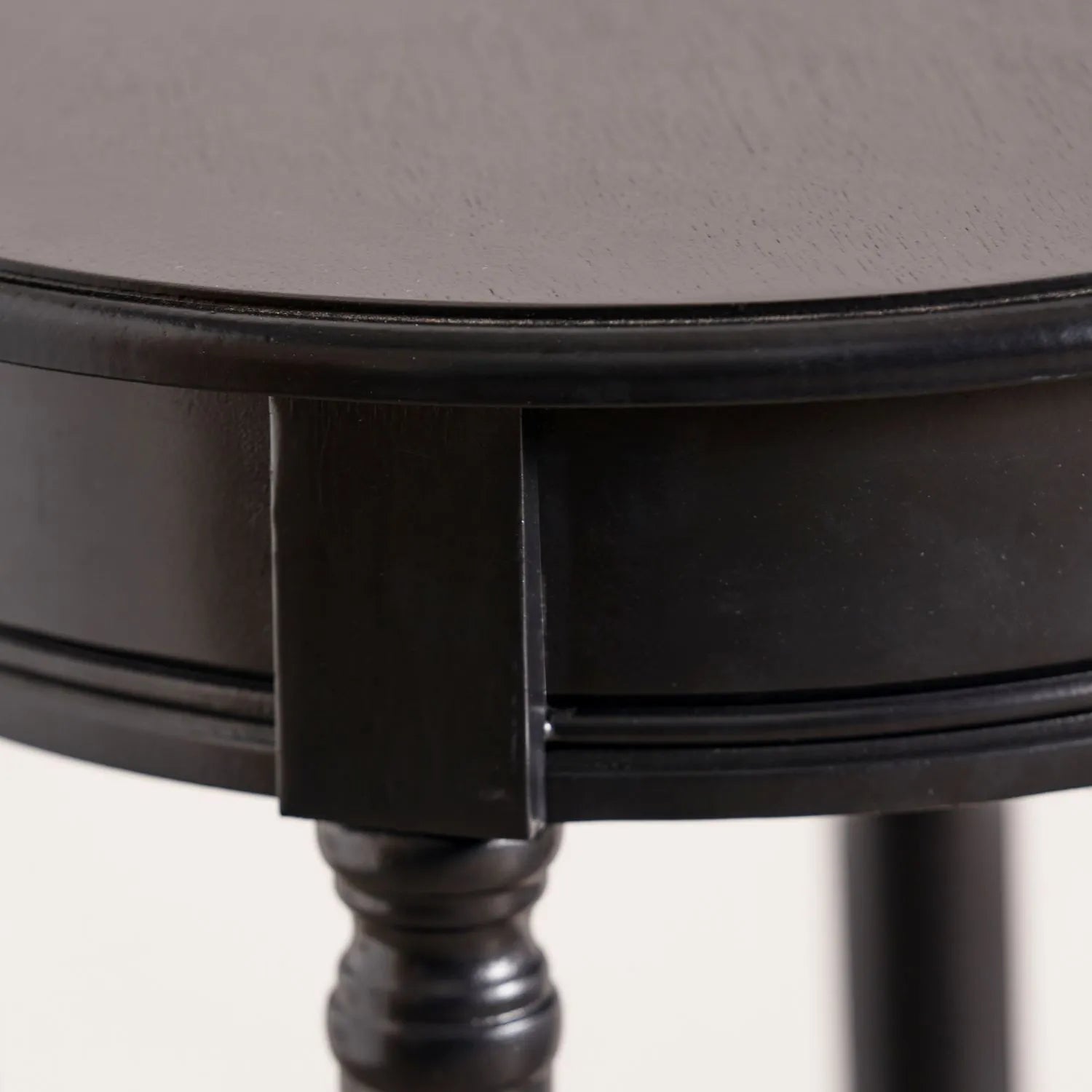Narrow Black Wooden Round Side Table with Lower Shelf – Slim Pine Bedside, Accent or Occasional Table with Turned Legs 72x40x40cm | Click Style