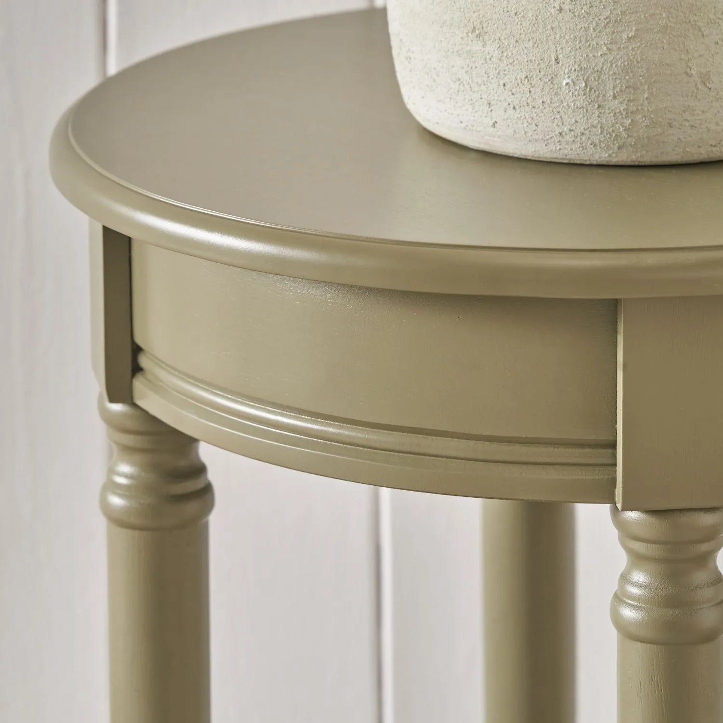 Narrow Khaki Olive Green Wooden Round Side Table with Lower Shelf – Slim Pine Bedside, Accent or Occasional Table with Turned Legs 72x40x40cm | Click Style