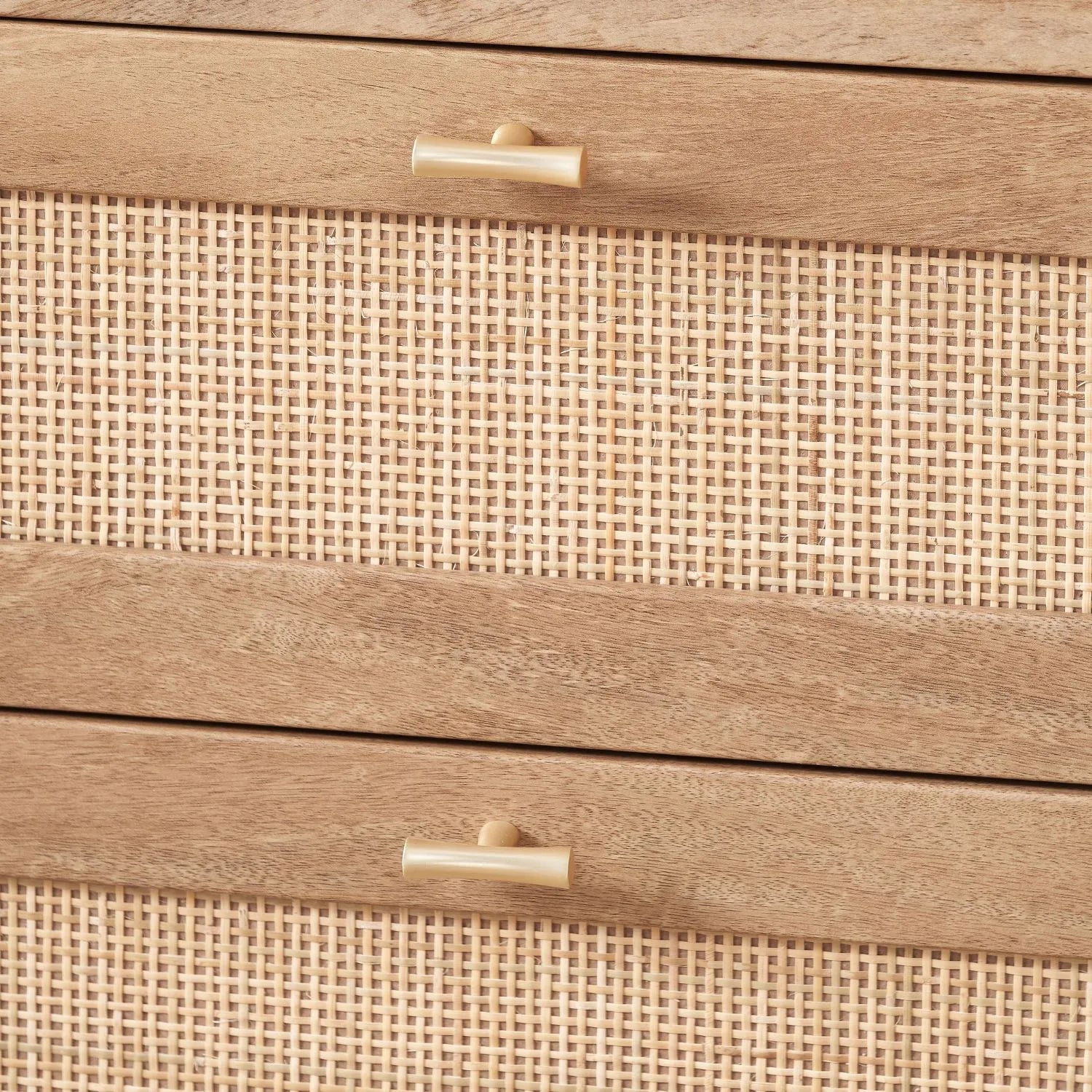 Natural Rattan 6 Drawer Wooden Chest of Drawers with Wood Veneer – Storage Unit with Raised Legs 80x120x39cm – Natural Oak Finish, Brass Handles, Cane Rattan Drawer Fronts, Bedroom Living Room Storage | Click Style