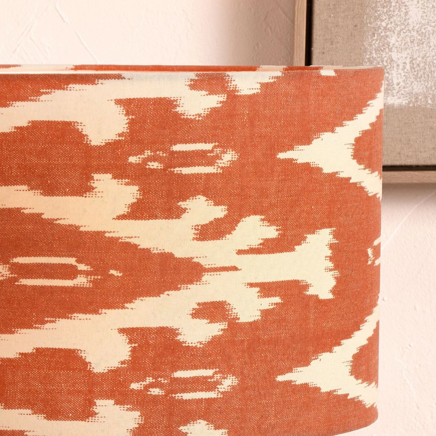 Neutral Matt White Textured Ceramic Table Lamp with 40cm Orange Cinnamon & White Tribal Ikat Cotton Drum Shade – Handcrafted Modern Bottle-Shaped Light 72x40x40cm | Click Style