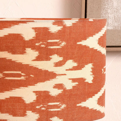 Neutral Matt White Textured Ceramic Table Lamp with 40cm Orange Cinnamon & White Tribal Ikat Cotton Drum Shade – Handcrafted Modern Bottle-Shaped Light 72x40x40cm | Click Style