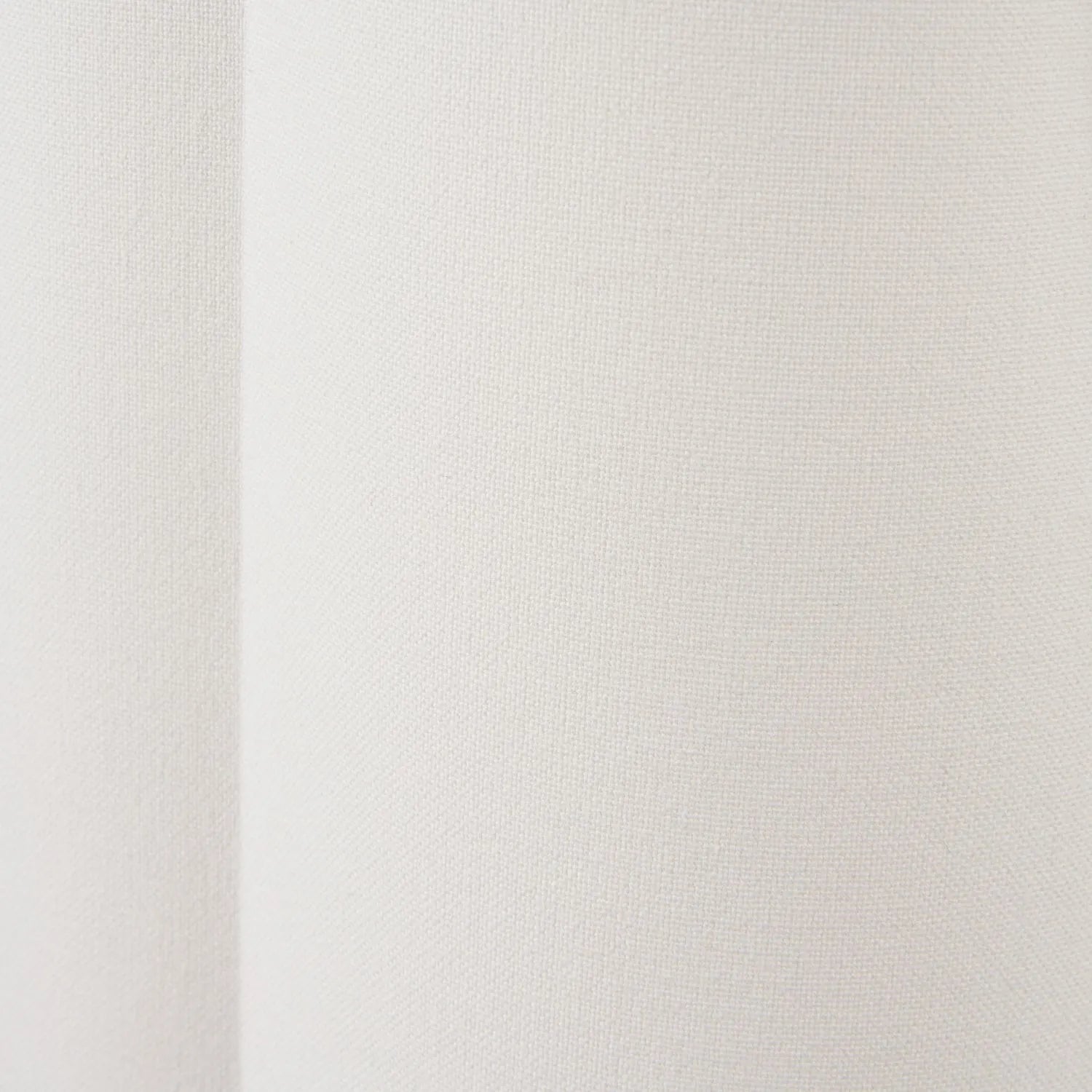 Neutral White Art Deco Scallop Fan Ceramic Table Lamp with White Handloom Cotton Scalloped Tapered Shade – Decorative Sculpted Lighting 51x35x35cm | Click Style