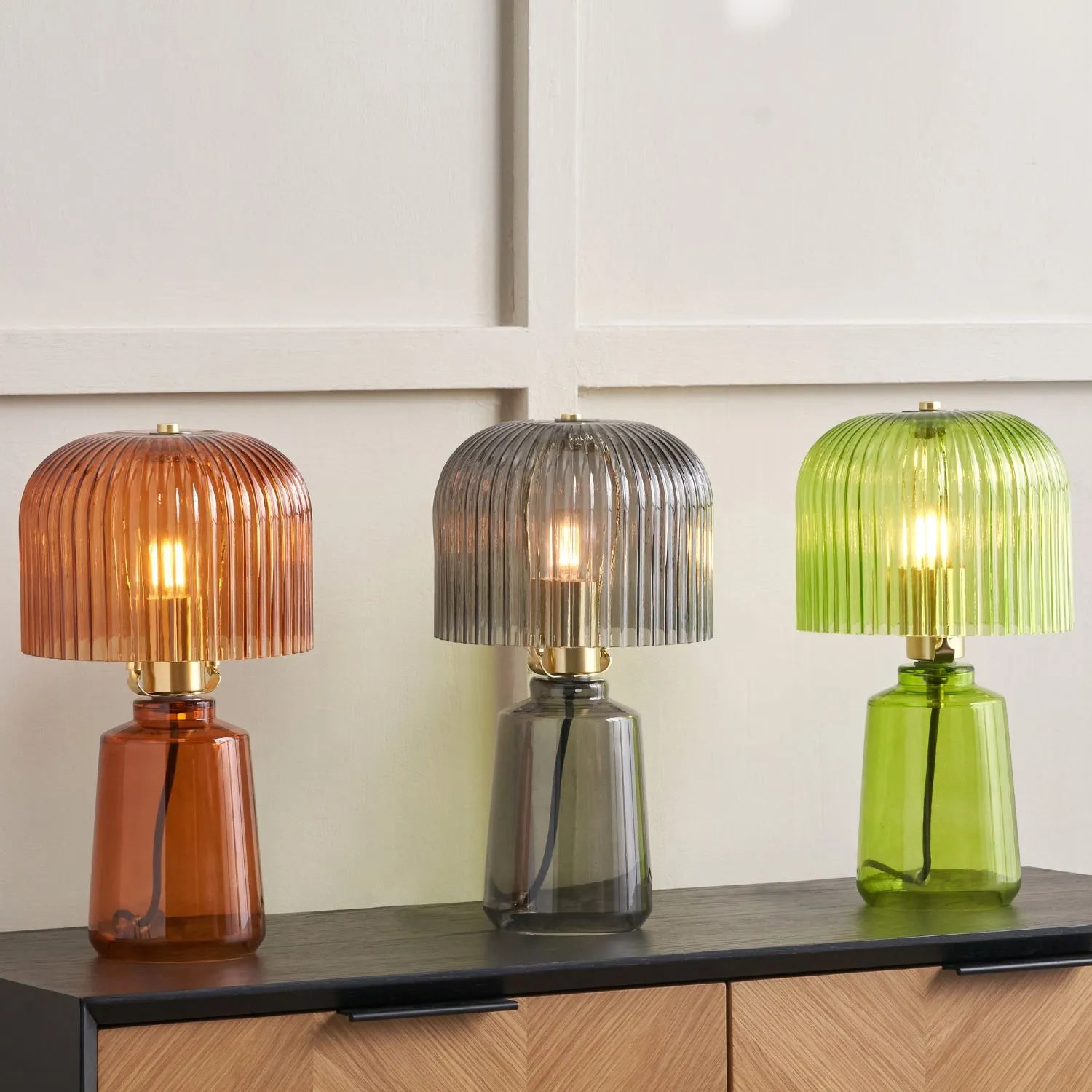 Orange Glass Table Lamp with Dome-Shaped Ribbed Amber Glass Shade & Gold Lampholder – Retro Eclectic Bedside & Side Table Light 37x20x20cm | Click Style