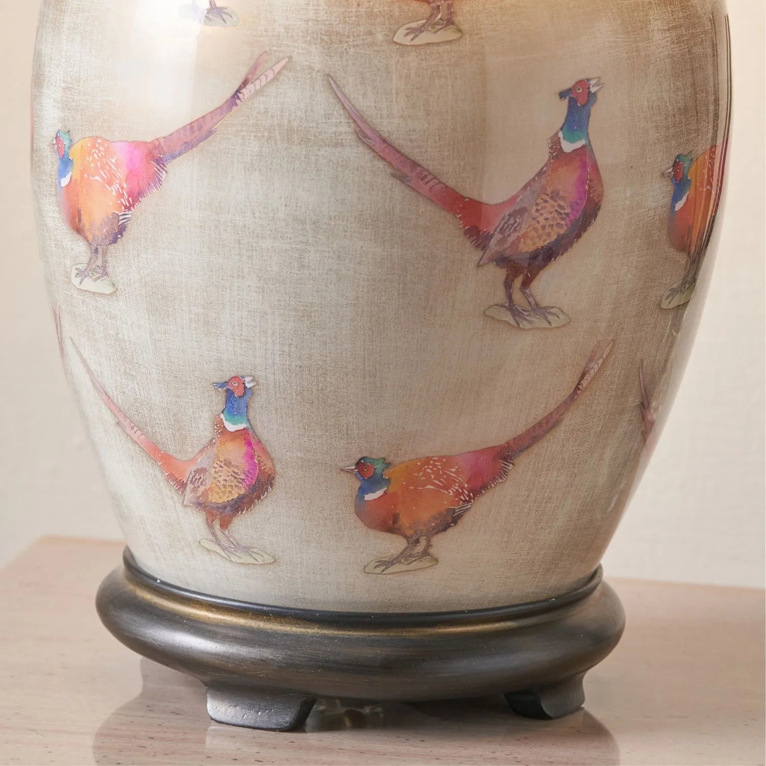 Jenny Worrall Pheasants Champagne & Gold Glass Table Lamp with 30cm Natural Linen Drum Shade – Handcrafted Bulbous Statement Lighting 51x30x30cm | Click Style