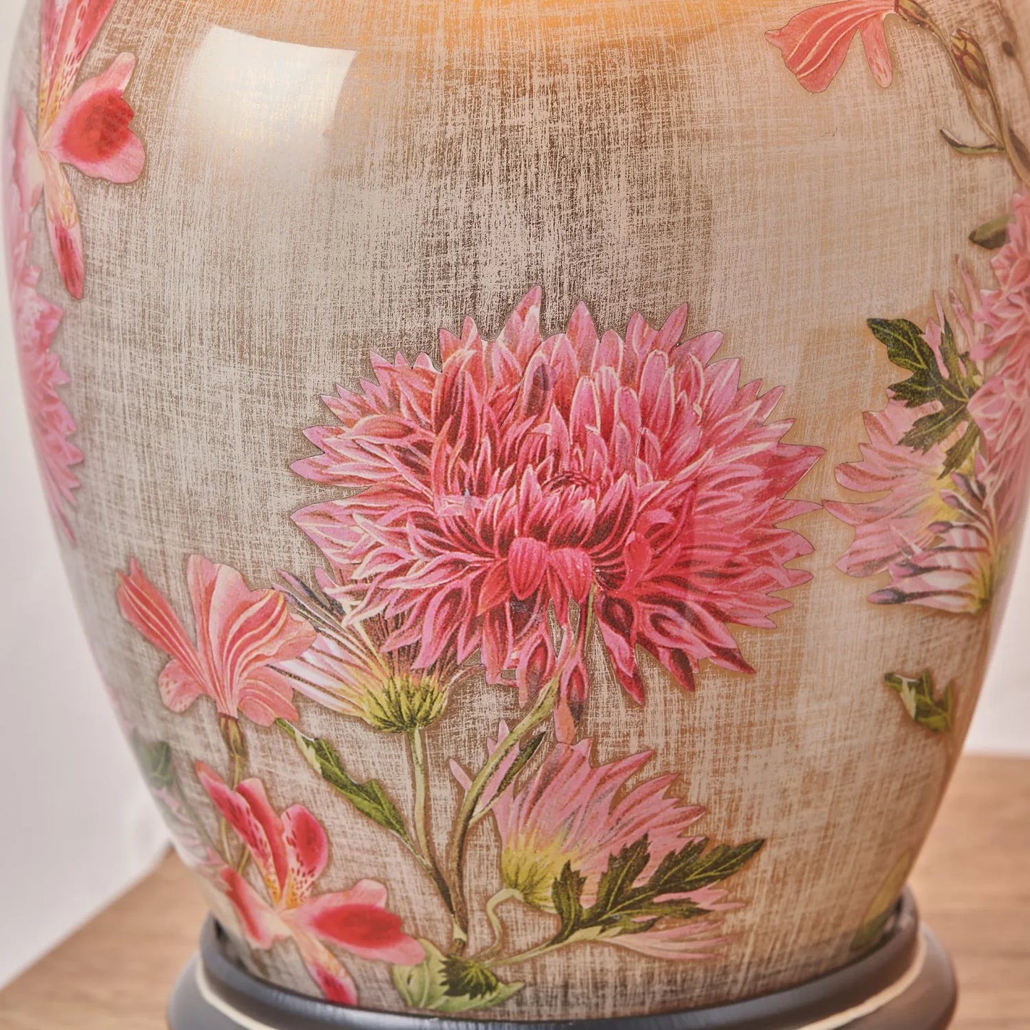 Jenny Worrall Pink Dahlia & Alstroemeria distressed cream & gold glass table lamp base with bulbous shape & raised antique brass feet – handcrafted floral cerise flower lighting 35x20x20cm | Click Style