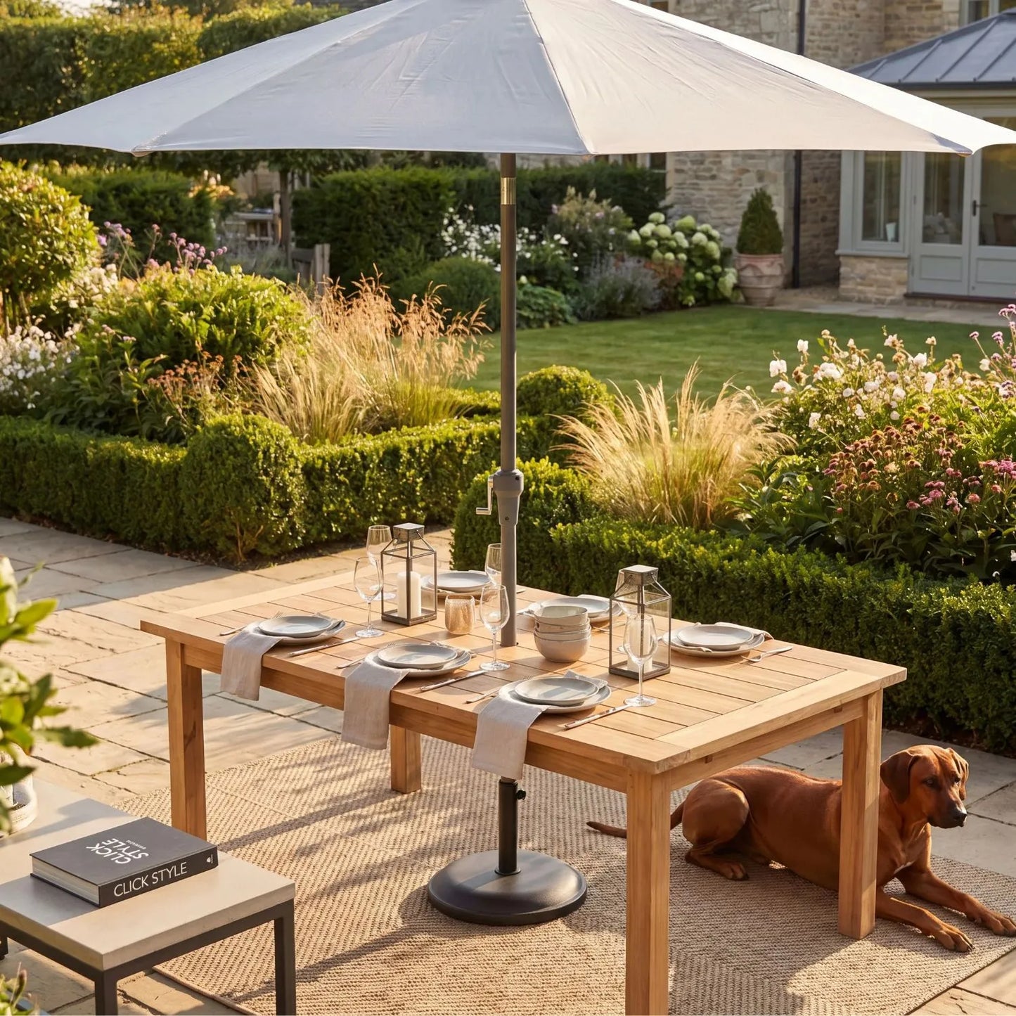 Platinum Riva 3.5m Round Centre Pole Parasol in Light Grey with 3.5m water-repellent canopy, anthracite grey powder-coated aluminium centre pole and easy wind-up handle for gardens, patios, terraces and balconies | Click Style