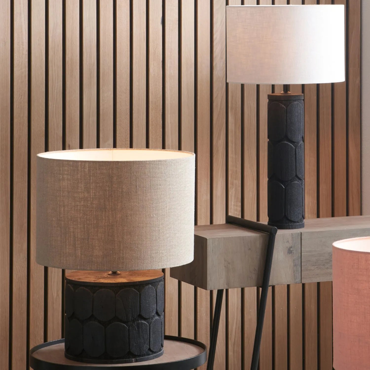 Rustic Black Mango Wood Table Lamp Base with Hand-Carved Embossed Scallop Design – Wide Cylindrical Wooden Light 30x25x25cm - Click Style