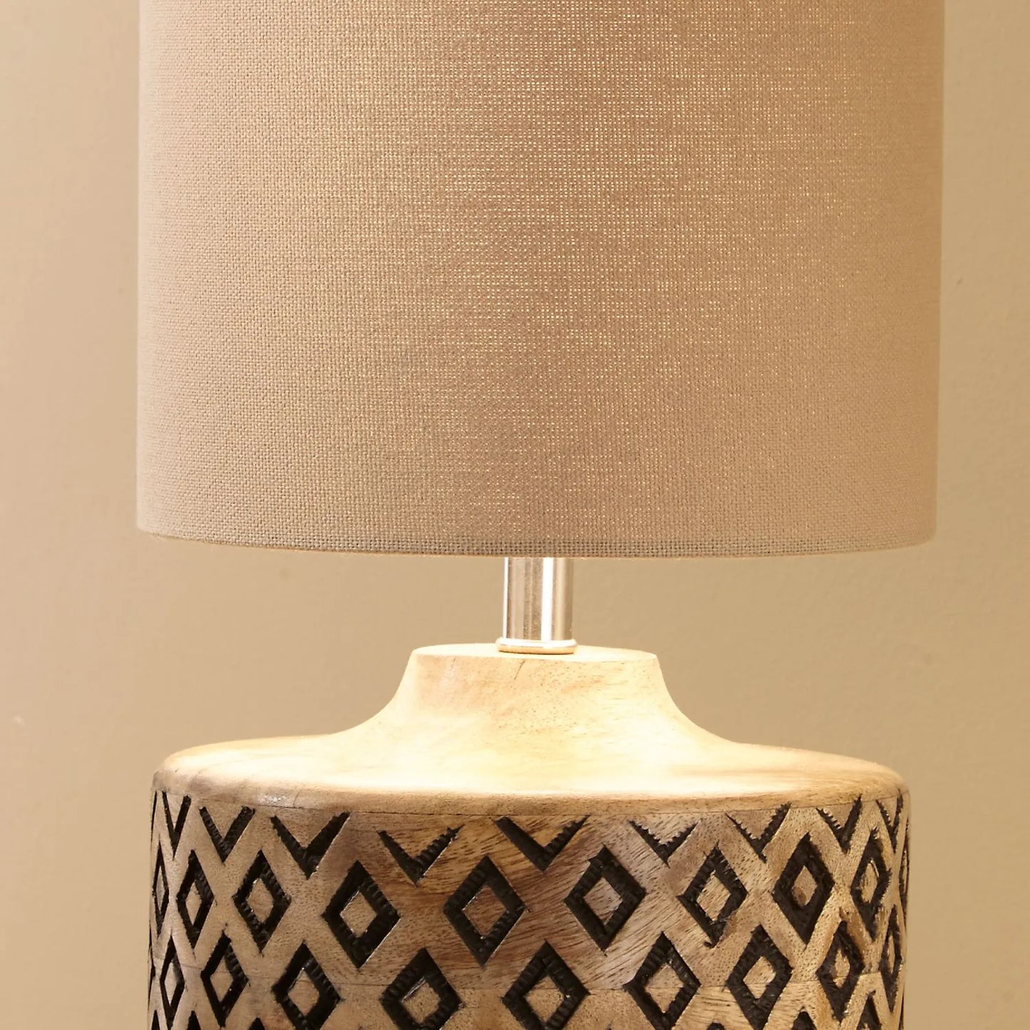Rustic Black & Natural Mango Wood Table Lamp with Carved Diamond Pattern – Short Cylindrical Base with Tall Beige Taupe Cotton Drum Shade 41x18x18cm - Click Style