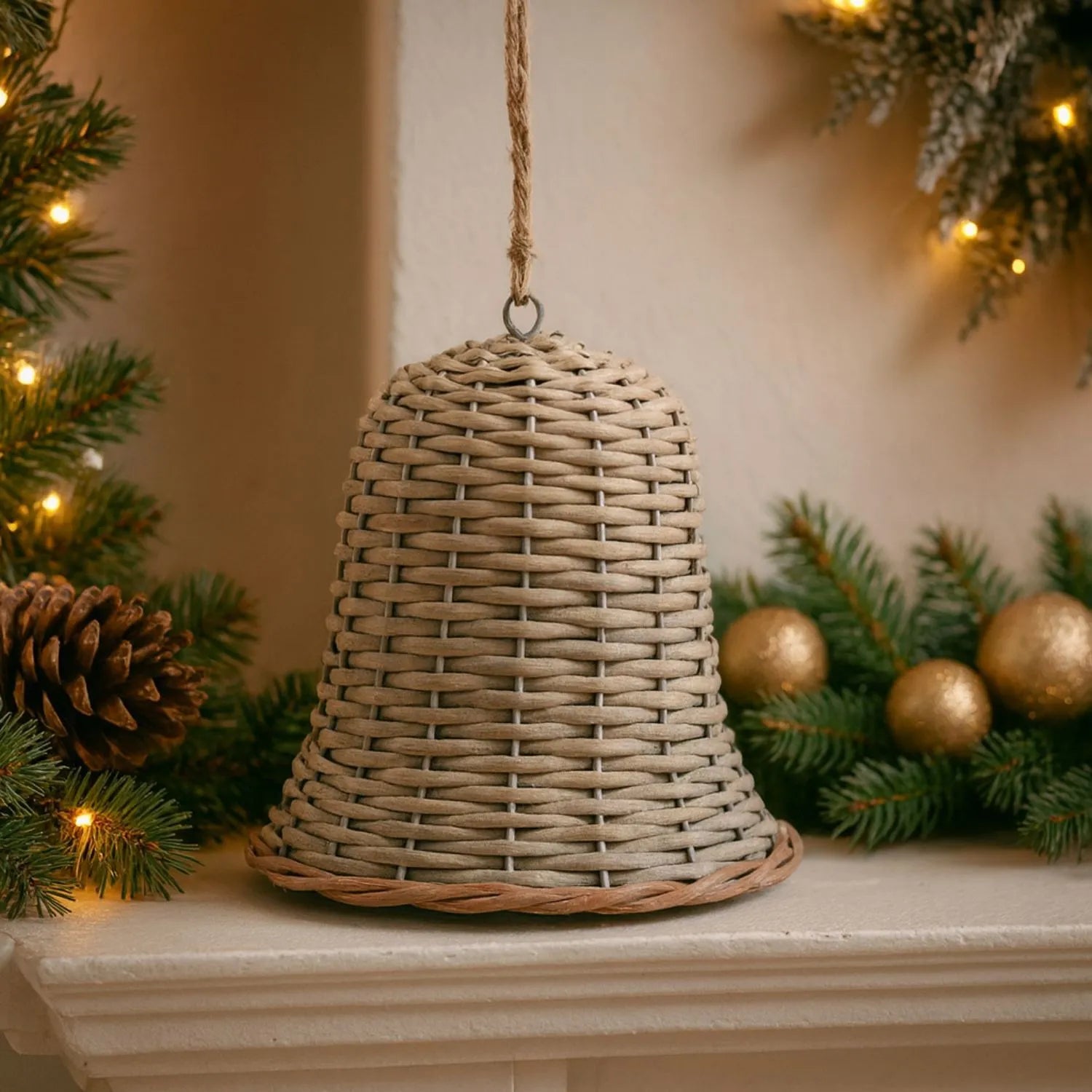 Rustic Brown Woven Wicker Christmas Bell Ornament with Hanging String – Large-Sized Christmas Decoration 20x12x12cm | Click Style