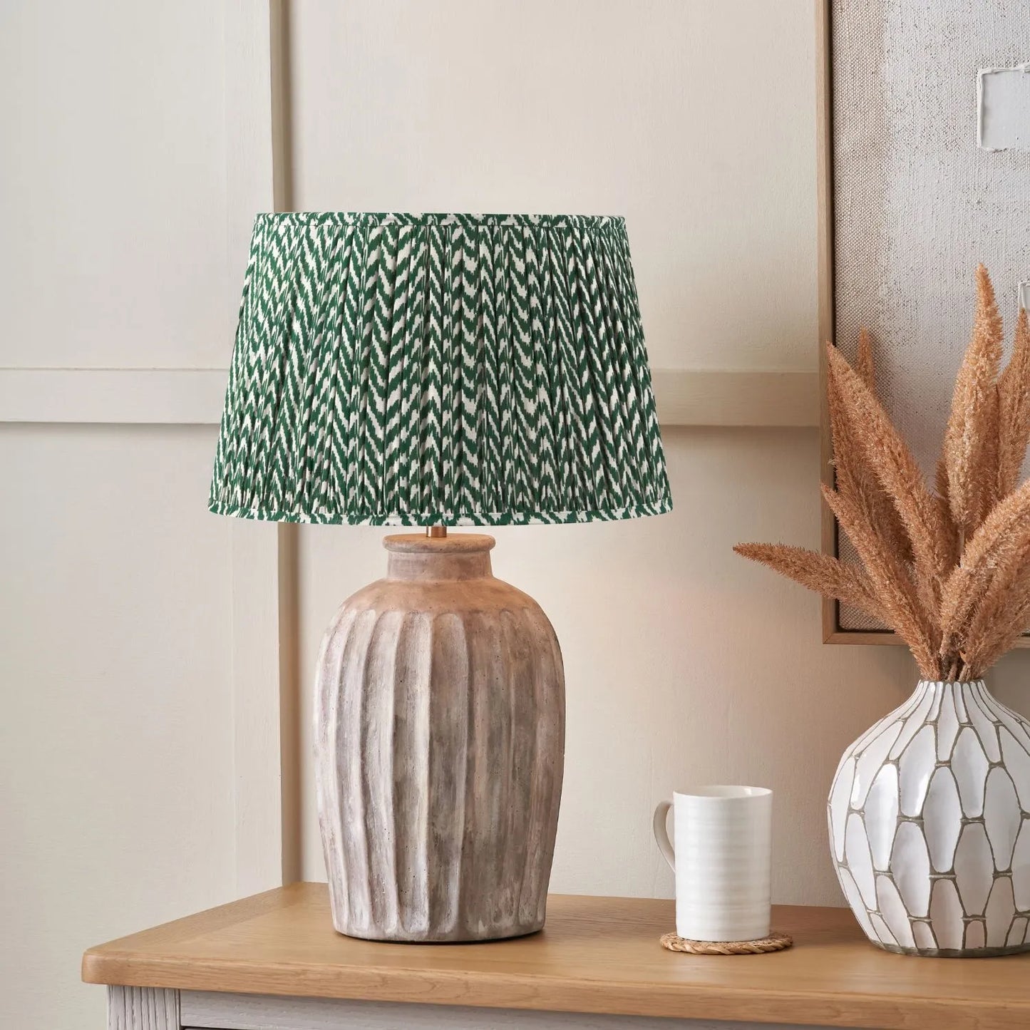 Rustic Neutral Grey & Beige-Washed Greige Stoneware Table Lamp with Vertical Grooved Detailing & 35cm Green & White Chevron Mushroom Pleated Tapered Cotton Shade – Handcrafted Ceramic Light 56x35x35cm | Click Style