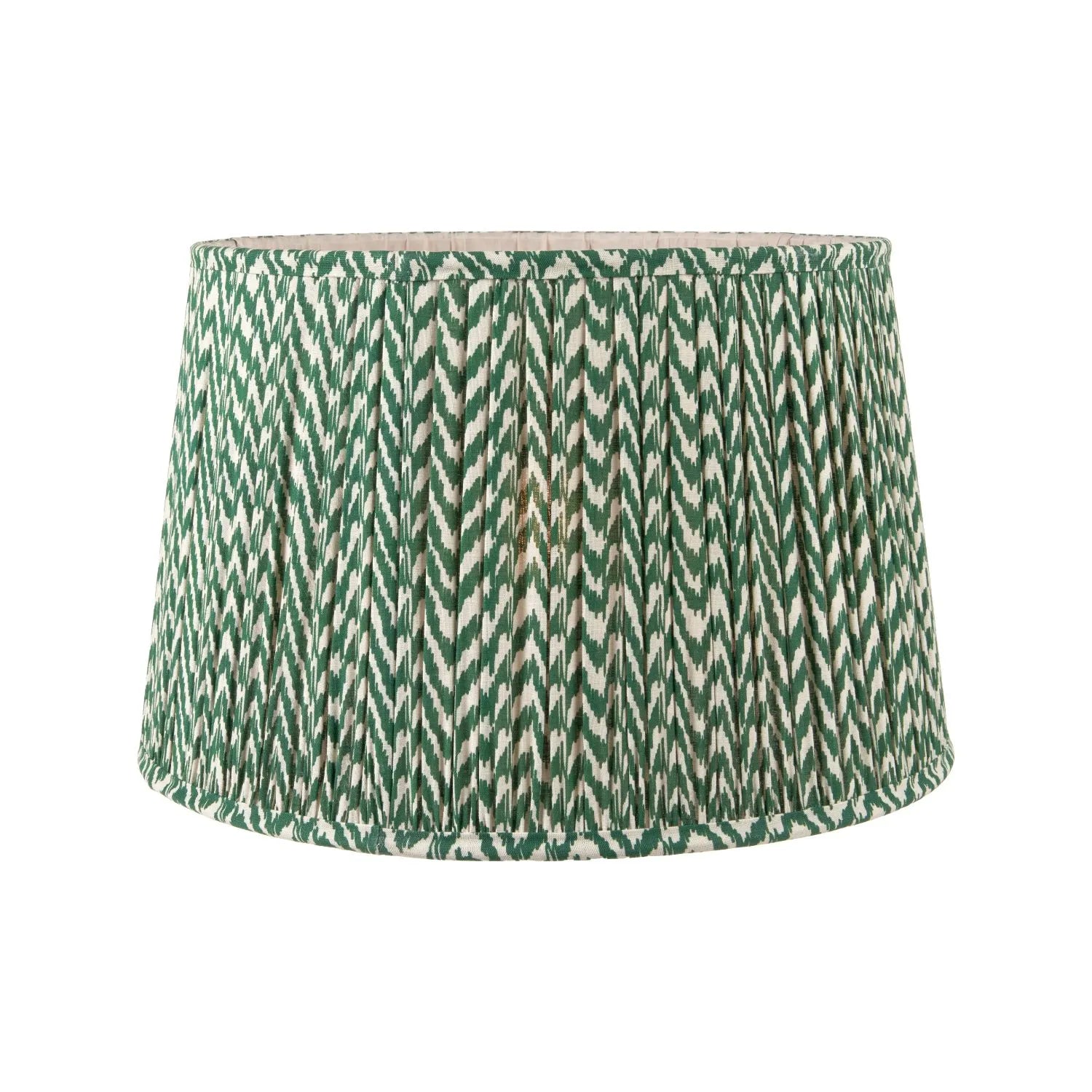 Rustic Neutral Grey & Beige-Washed Greige Stoneware Table Lamp with Vertical Grooved Detailing & 35cm Green & White Chevron Mushroom Pleated Tapered Cotton Shade – Handcrafted Ceramic Light 56x35x35cm | Click Style