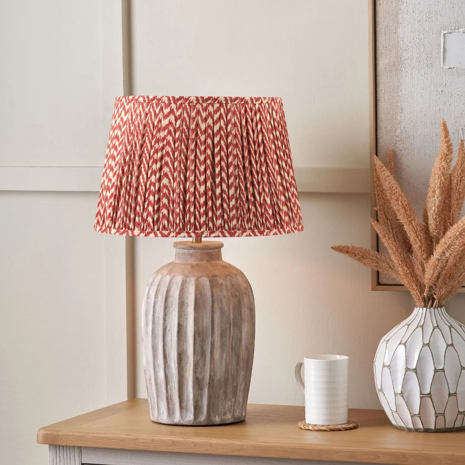 Rustic Neutral Grey & Beige-Washed Greige Stoneware Table Lamp with Vertical Grooved Detailing & 35cm Red & White Chevron Mushroom Pleated Tapered Cotton Shade – Handcrafted Ceramic Light 56x35x35cm | Click Style
