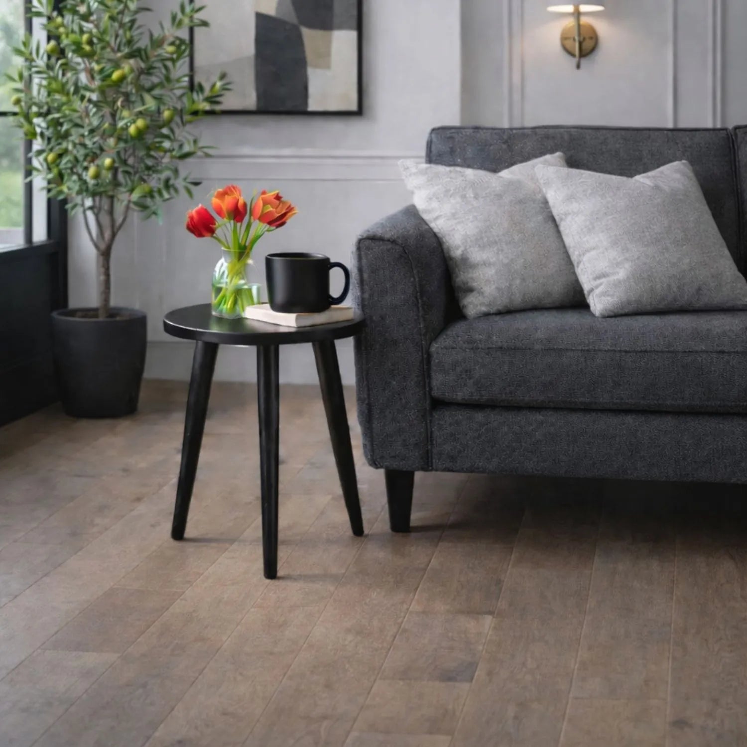 Satin Black Round Pine Wood Side Table with Tapered Tripod Legs – Wooden Occasional End Table for Living Rooms & Bedrooms 42x40x40cm – Modern Scandinavian Style Black Wood Side Table for Sofas, Armchairs, Bedside Use & Reading Corners | Click Style
