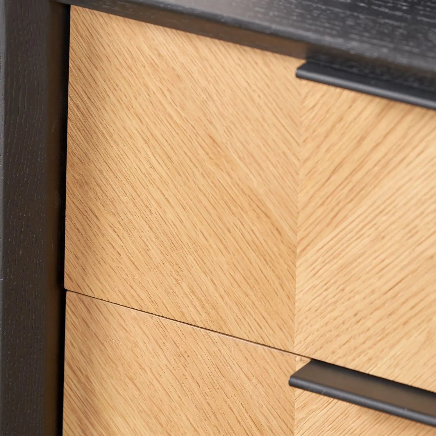 Scandinavian Two Tone Chevron Oak & Black 3 Drawer Side Table with Herringbone Oak Veneer Drawer Fronts, Black Wood Frame, Slim Metal Legs and Integrated Edge Pull Handles – Modern Wooden Bedside Table with 3 Drawer Storage for Living Rooms, Bedrooms & Hallways 65x45x38cm | Click Style