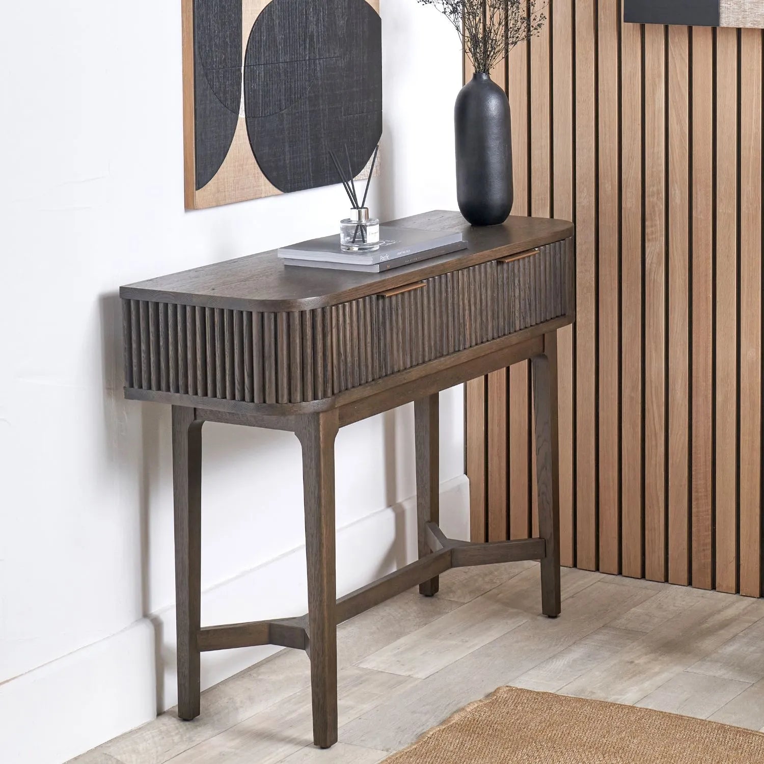Scandinavian Retro Ribbed Dark Brown Oak 2 Drawer Console Table with Slim Gold Handles – Mid Century Style Fluted Wooden Hallway Console Table with Curved Edges, Ribbed Drawer Fronts, Storage Drawers and Tapered Legs 80x100x38cm | Click Style