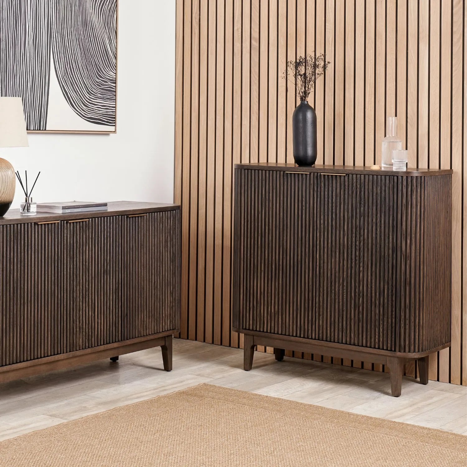 Scandinavian Retro Ribbed Dark Brown Oak Wood 3 Door Sideboard with Slim Brushed Gold Handles & Internal Shelves – Mid Century Fluted Oak Storage Cabinet with Curved Edges for Living Rooms Dining Rooms & Hallways 80x140x43cm | Click Style
