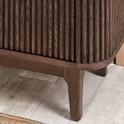 Scandinavian Retro Ribbed Dark Brown Oak Wood 2 Door Bar Cabinet with Slim Gold Handles – Mid Century Style Fluted Oak Drinks Cabinet with Tapered Legs, Home Bar Storage Cabinet for Living Room 100x100x38cm | Click Style