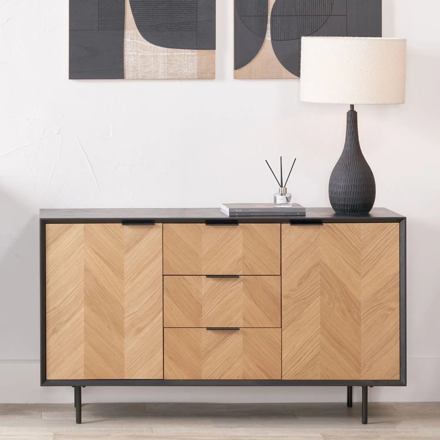 Scandinavian Two Tone Chevron Oak & Black Wood 2 Door 3 Drawer Sideboard with Herringbone Veneer Doors – Modern Scandi Storage Cabinet with Slim Black Metal Handles, Black Frame & Legs, Wooden Buffet Sideboard for Living Room, Dining Room & Hallway 80x140x43cm | Click Style