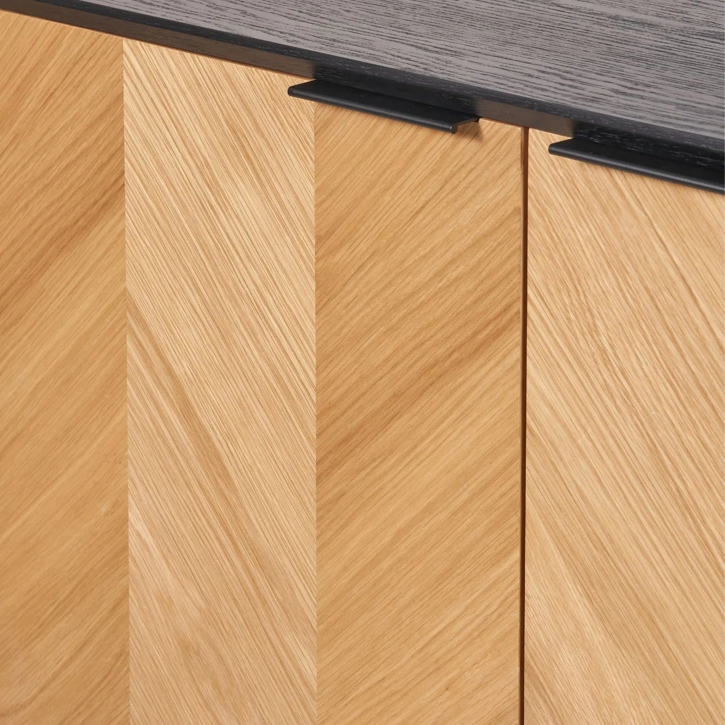 Scandinavian Two Tone Chevron Oak & Black Wood 2 Door Bar Cabinet with Herringbone Oak Veneer Doors & 3 Internal Shelves – Modern Wooden Drinks Storage Cabinet with Black Frame, Slim Metal Handles, Elevated Legs & Spacious Bottle and Glassware Storage for Living Rooms, Dining Rooms & Home Bars 100x100x38cm | Click Style