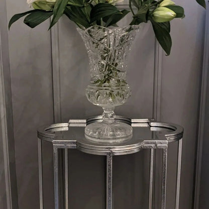 Set of 2 Silver Mirrored Quatrefoil Nesting Side Tables with Handcrafted Metal Frames, Bevelled Mirrored Tops and Geometric Openwork Design – Modern Occasional Lamp Tables for Living Room, Bedroom or Hallway H69xW19xD19cm & H62xW16xD16cm | Click Style