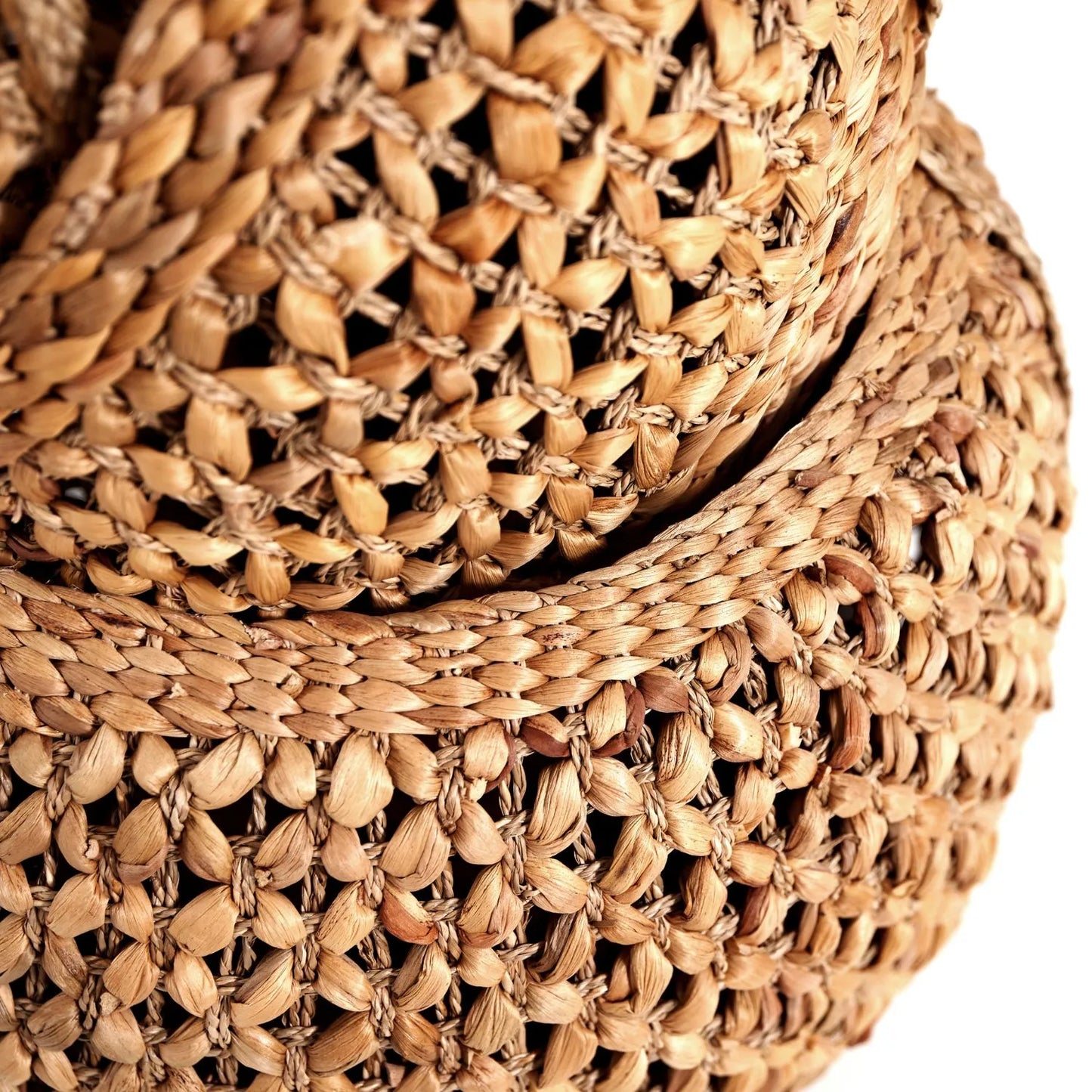 Set of Three Round Natural Water Hyacinth Baskets with Handles – Handwoven Decorative Storage 40x56x56cm - Click Style