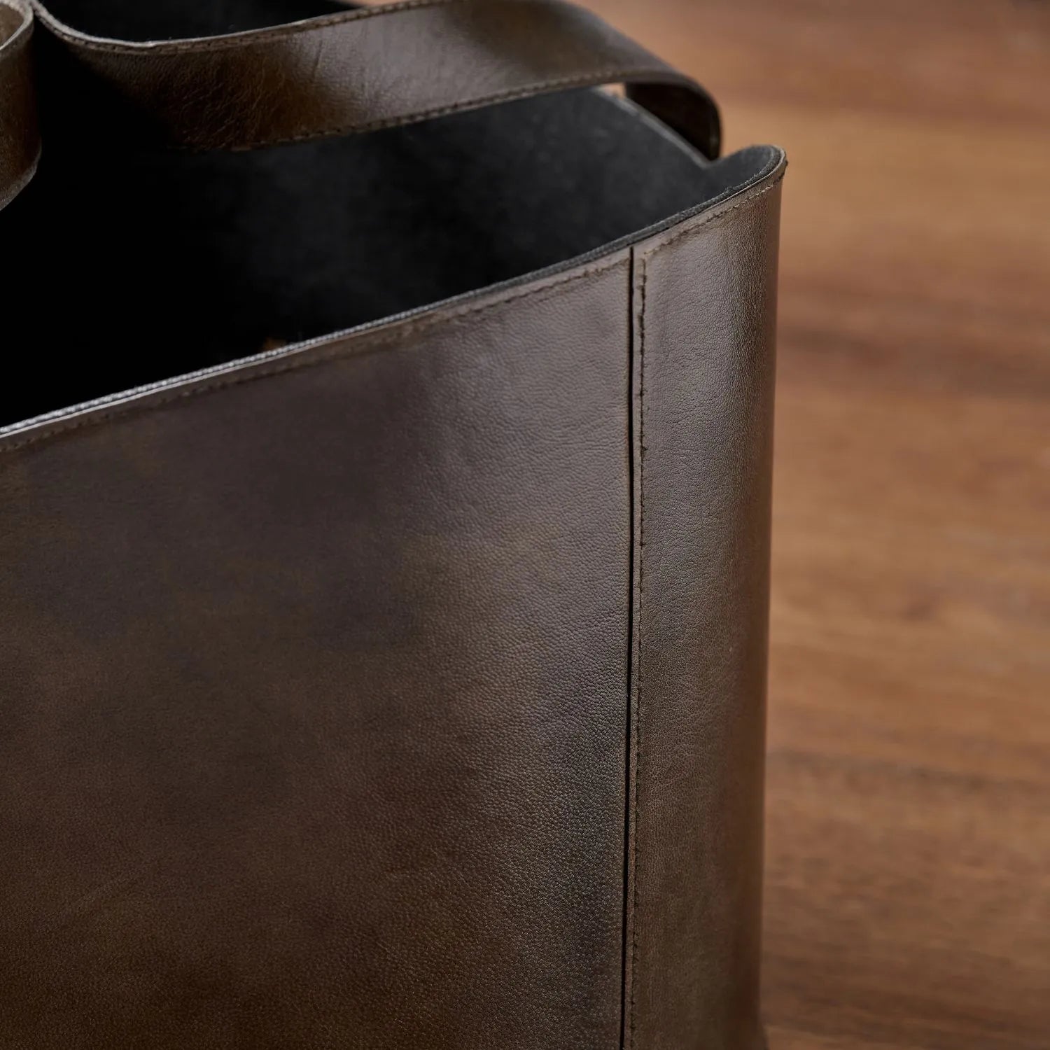 Set of Two Dark Brown Leather Handled Storage Baskets with Satchel Buckle Detail – Sculptural Storage Bins with Carry Handles 34x50x40cm | Click Style