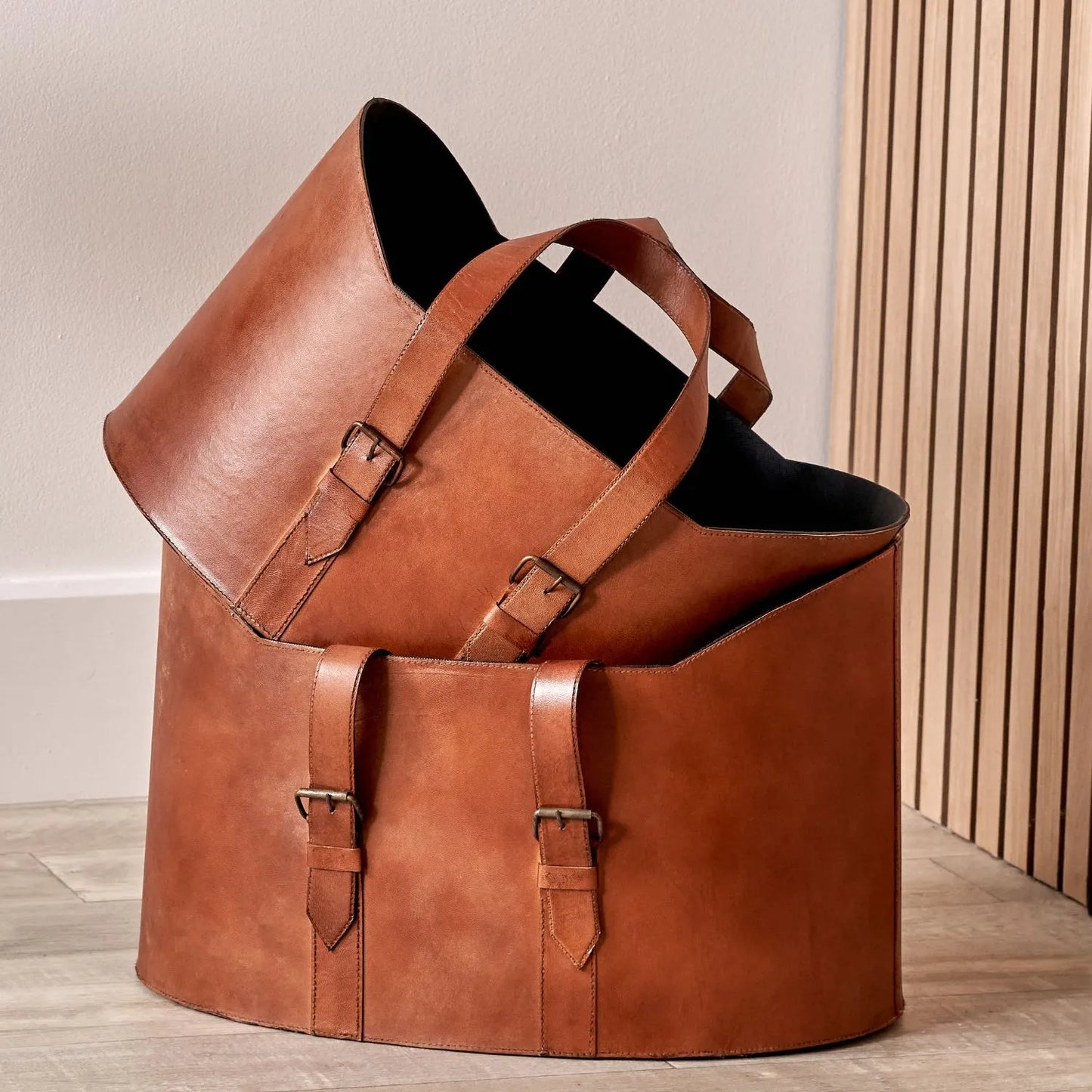Set of Two Light Brown Leather Handled Storage Baskets with Buckle Detailing – Sculptural Storage Bins with Carry Handles 34x50x40cm | Click Style