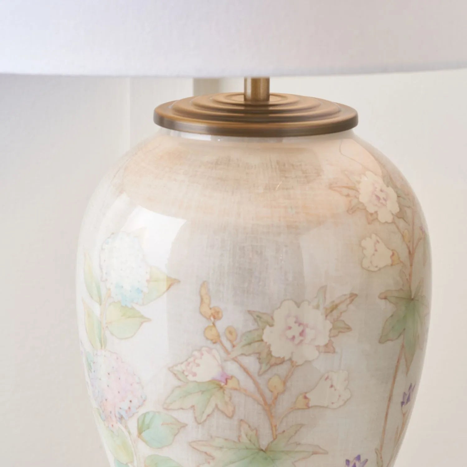 Jenny Worrall Stag & Birds Cream Champagne & Gold Glass Table Lamp with White Handloom Drum Shade – Handcrafted Woodland Scene Lighting 52x35x35cm | Click Style